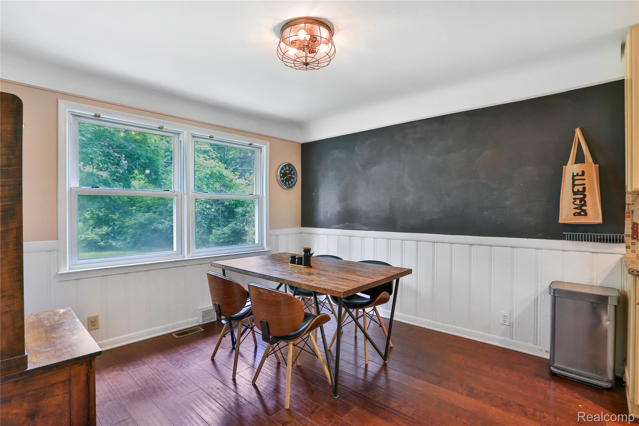 17153 Ryland