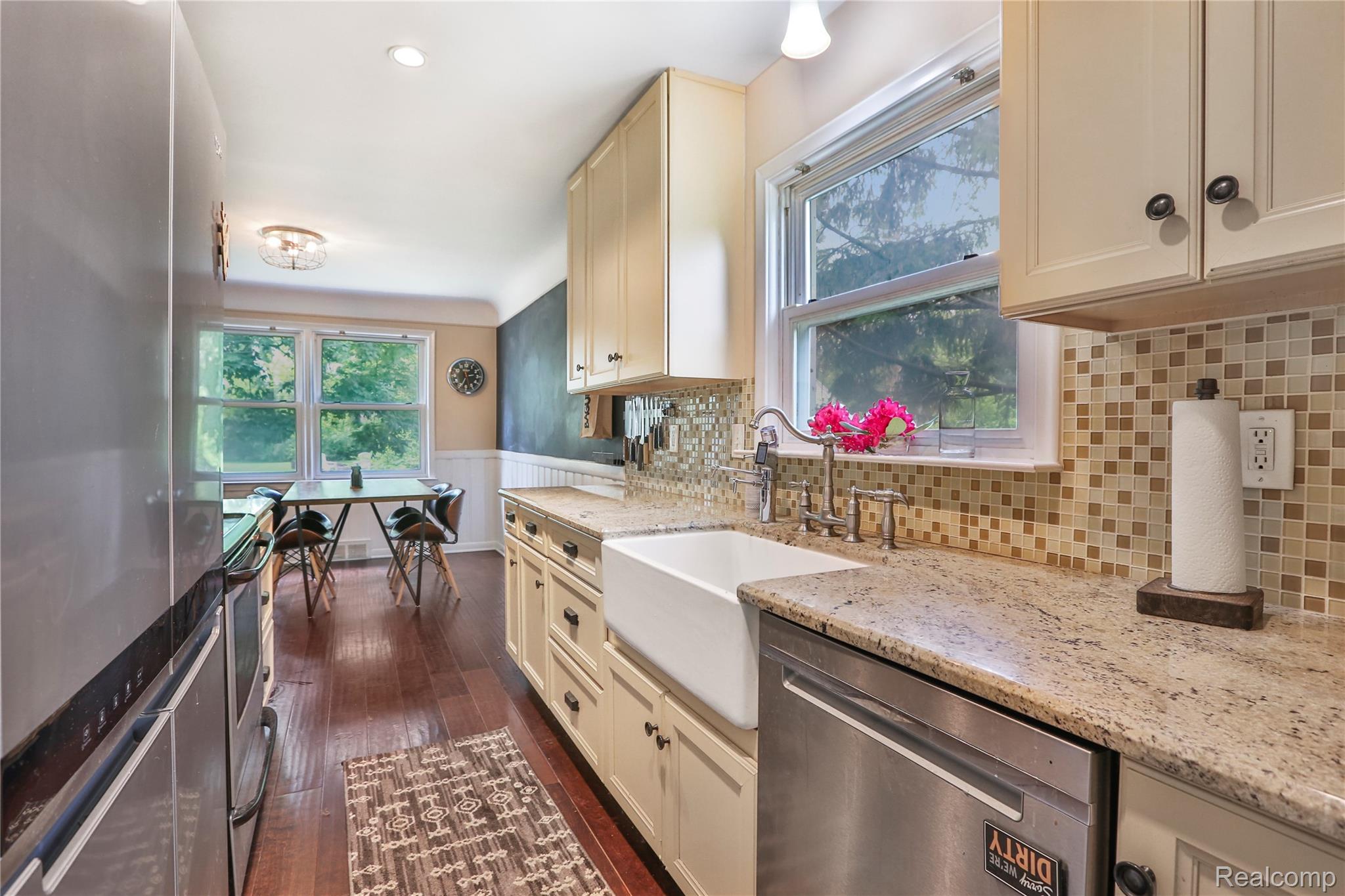 17153 Ryland
