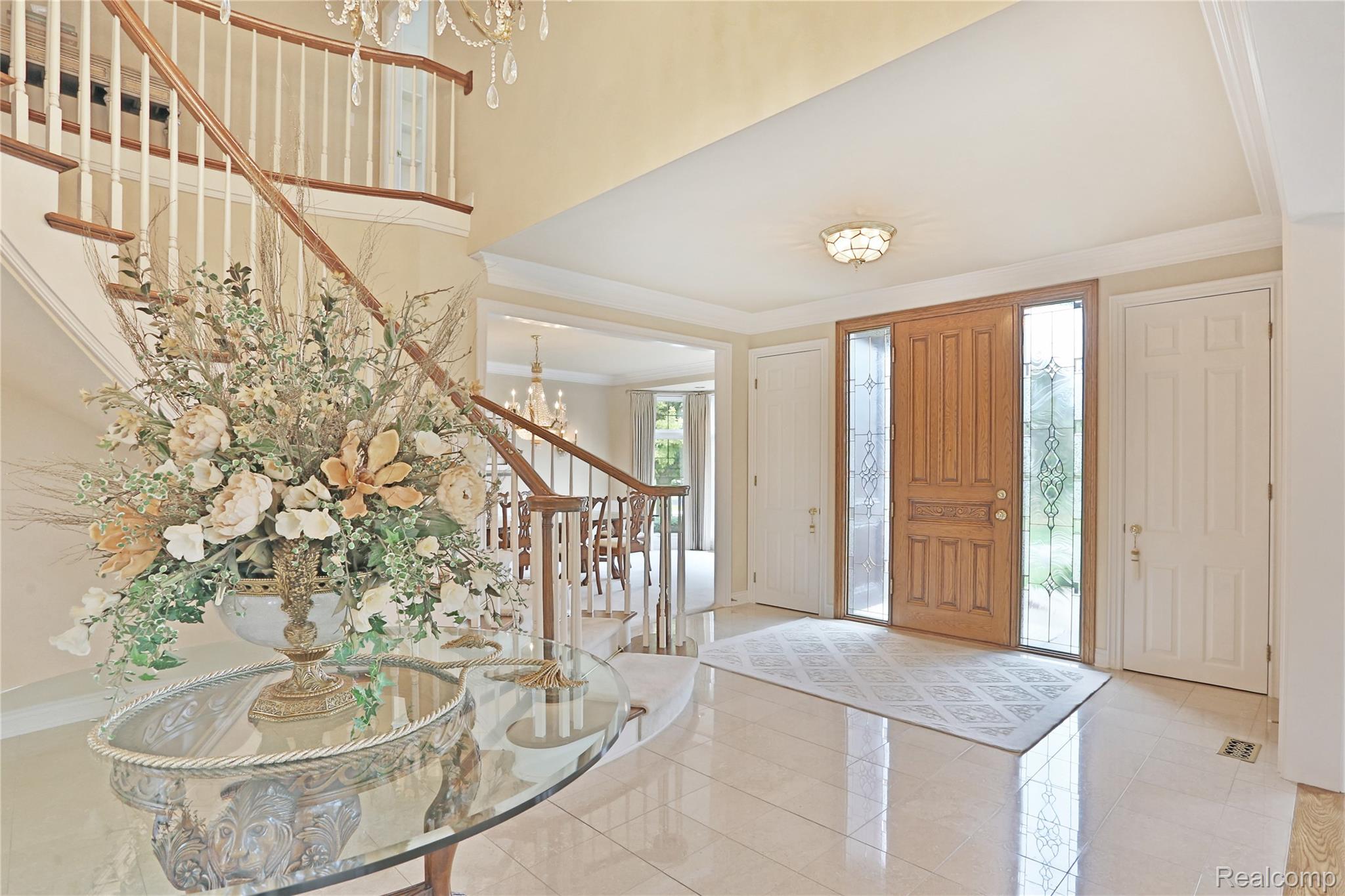 5826 Murfield Drive