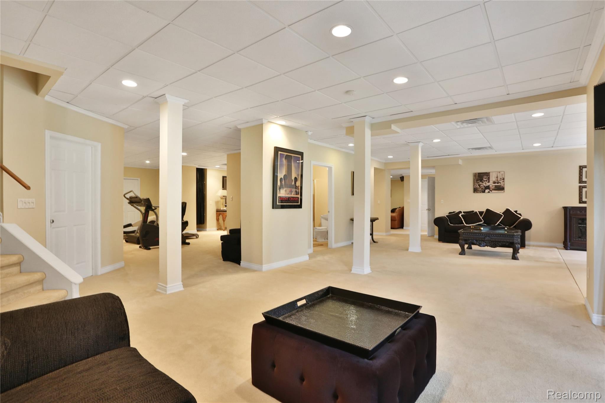 5826 Murfield Drive