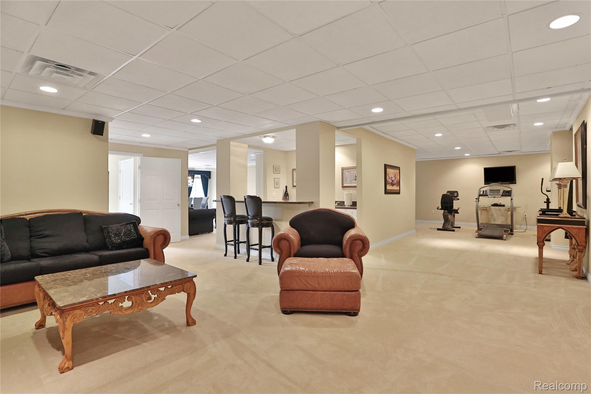 5826 Murfield Drive