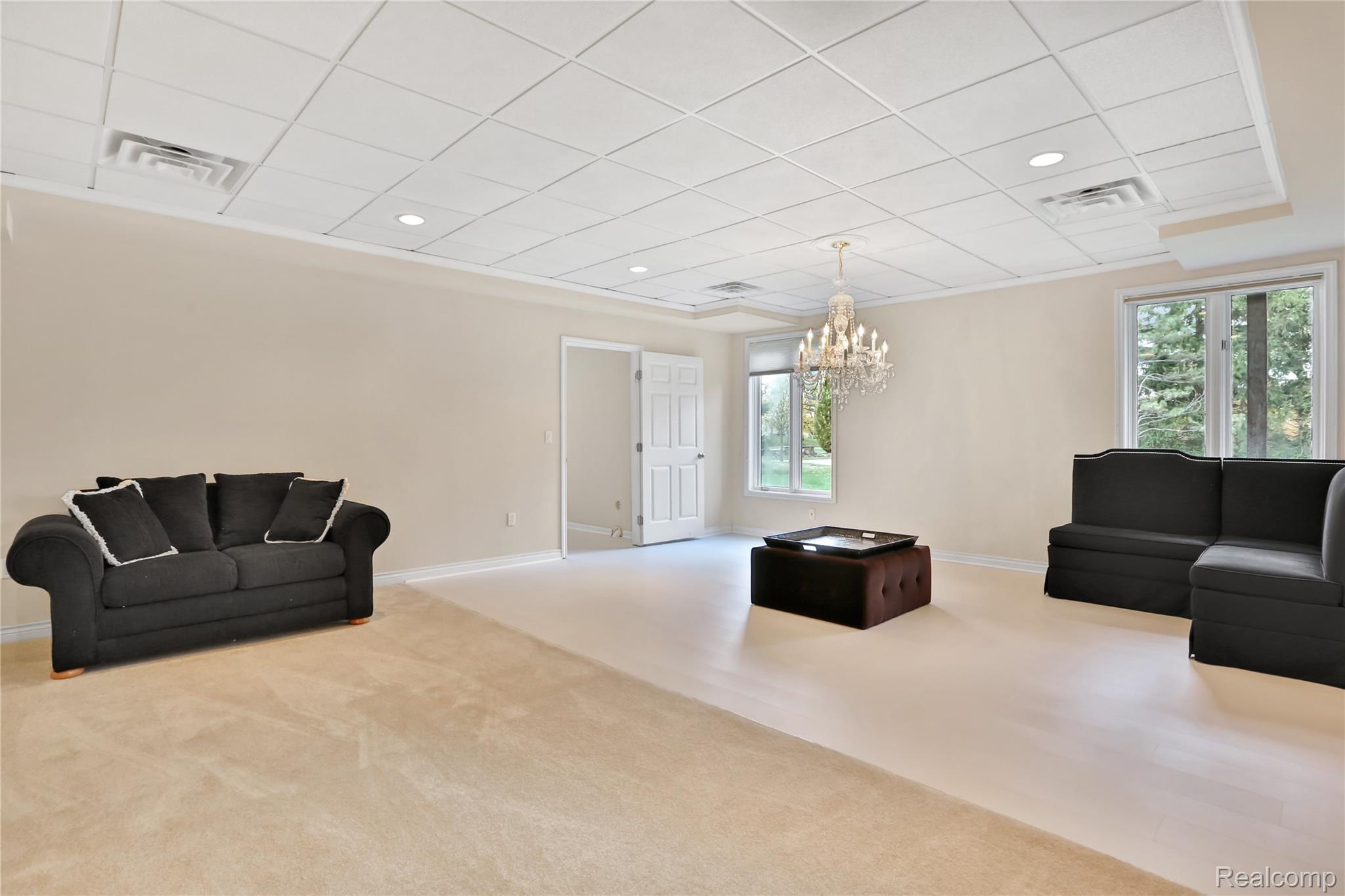 5826 Murfield Drive