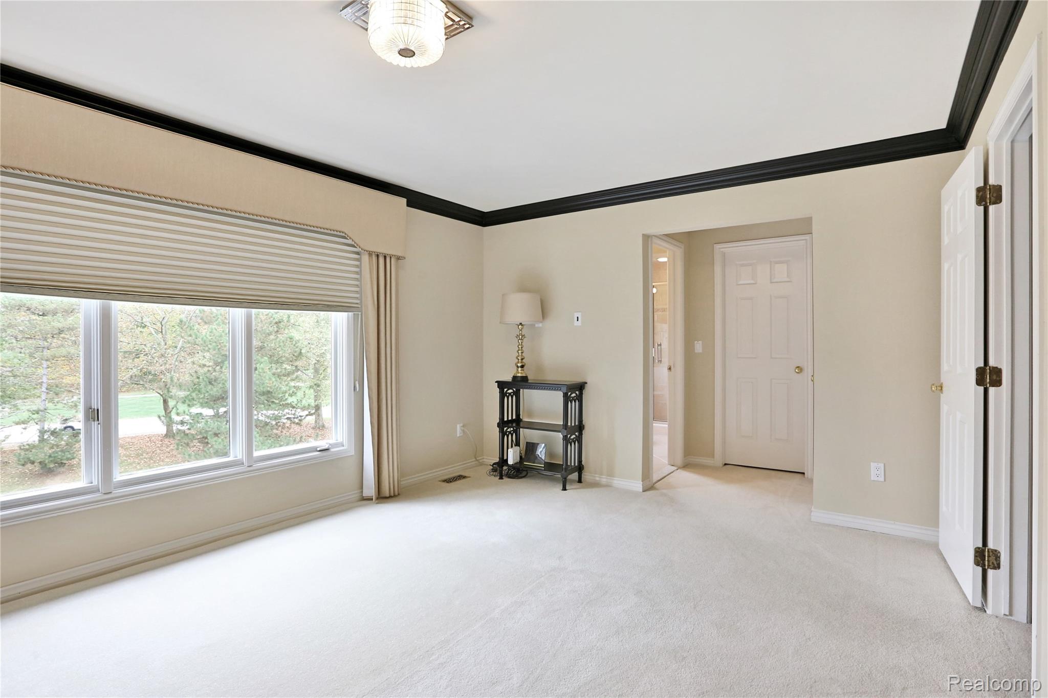 5826 Murfield Drive