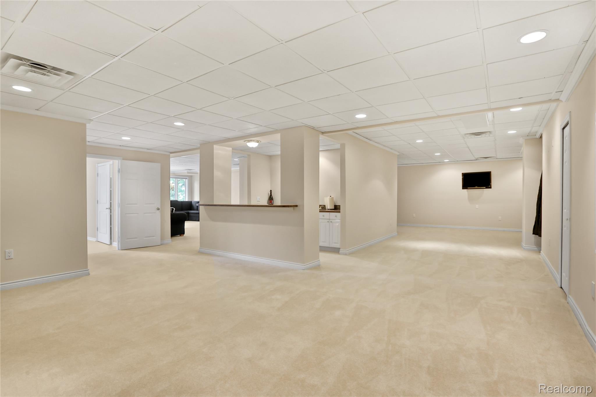 5826 Murfield Drive