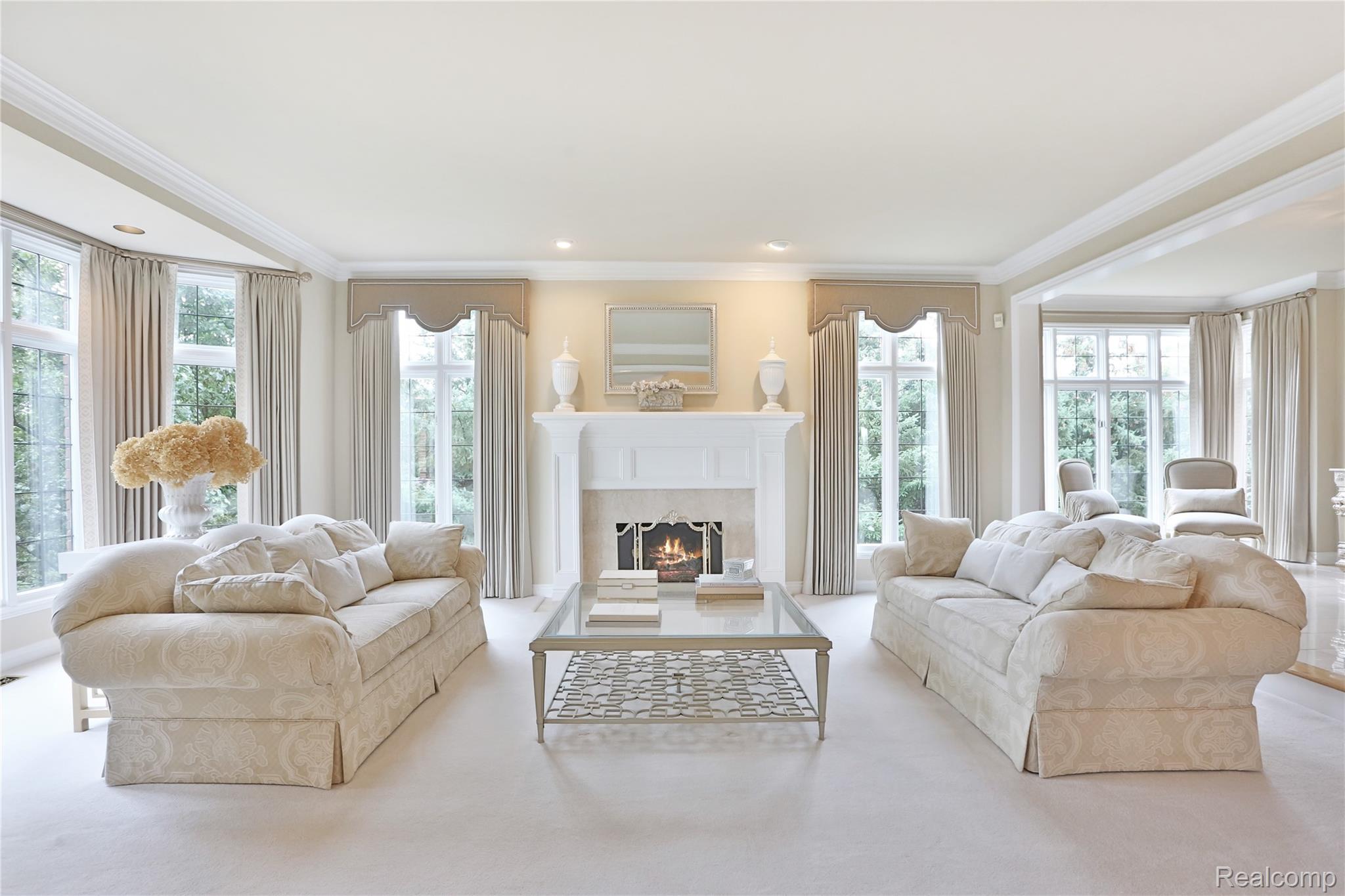 5826 Murfield Drive
