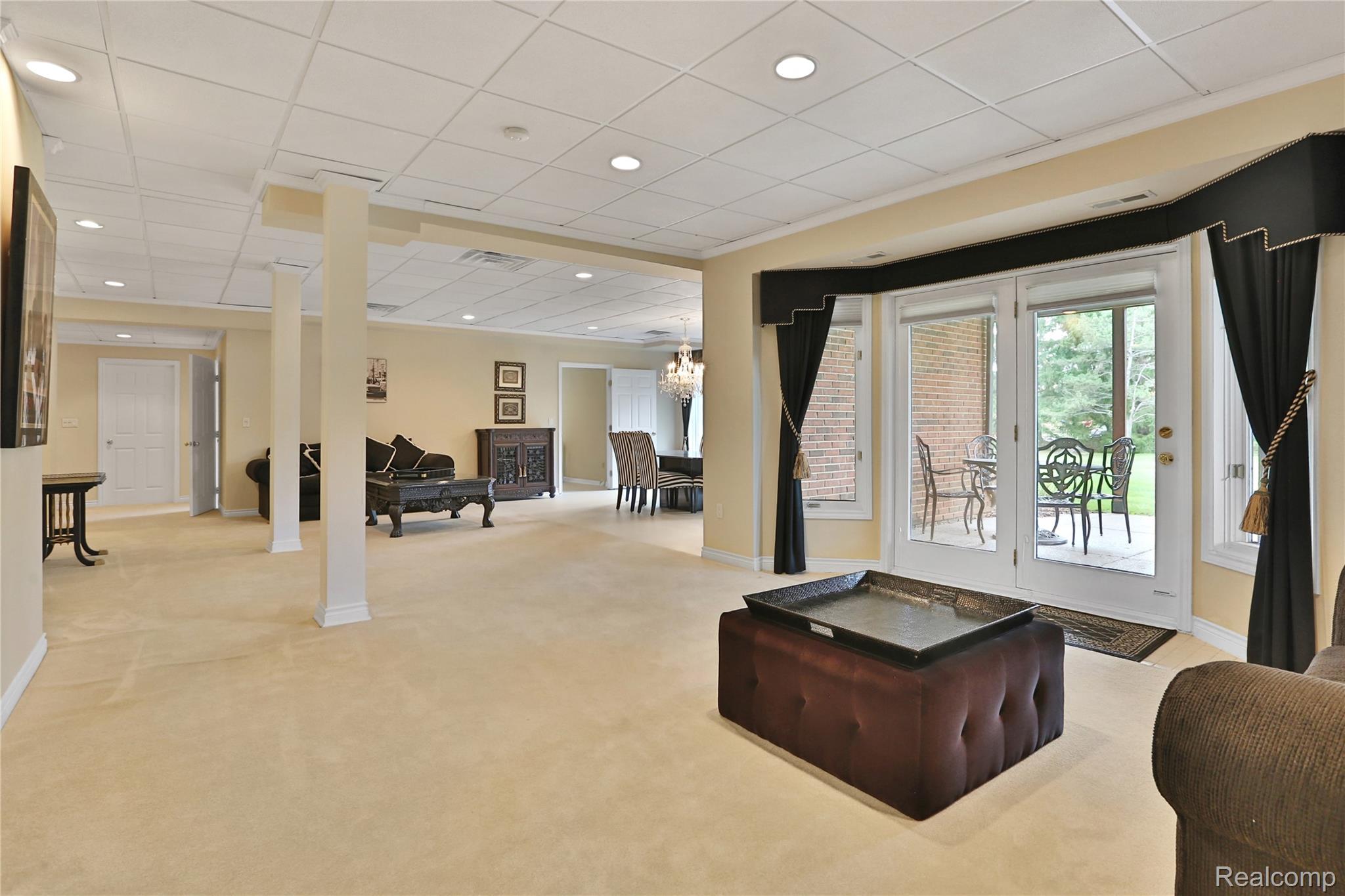 5826 Murfield Drive