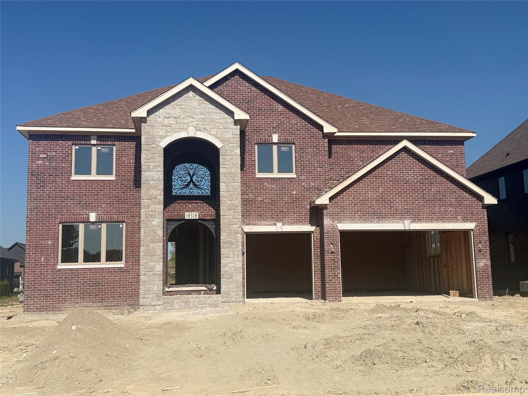 19319 Hamlin Lake Drive