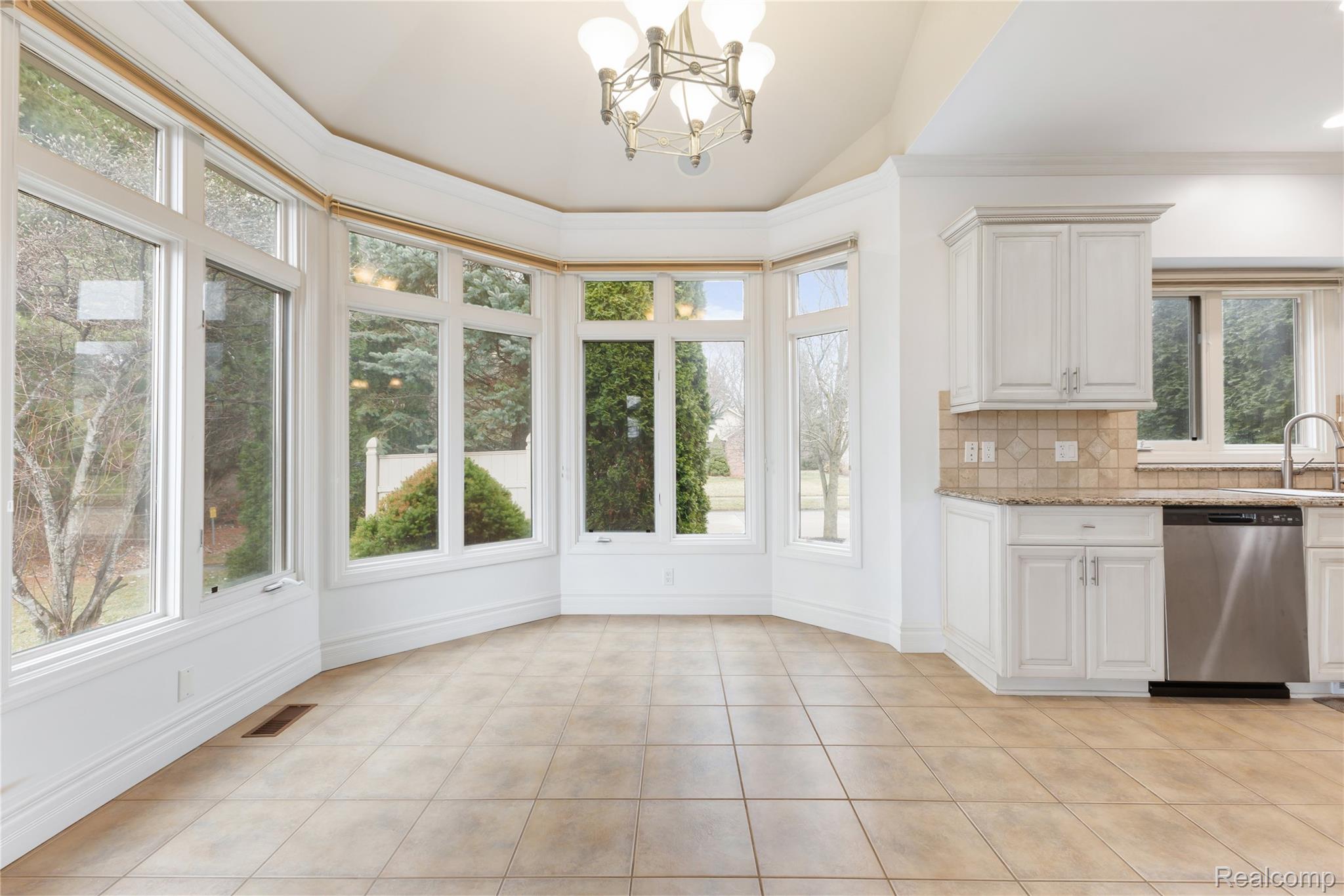 21675 Medallion Court