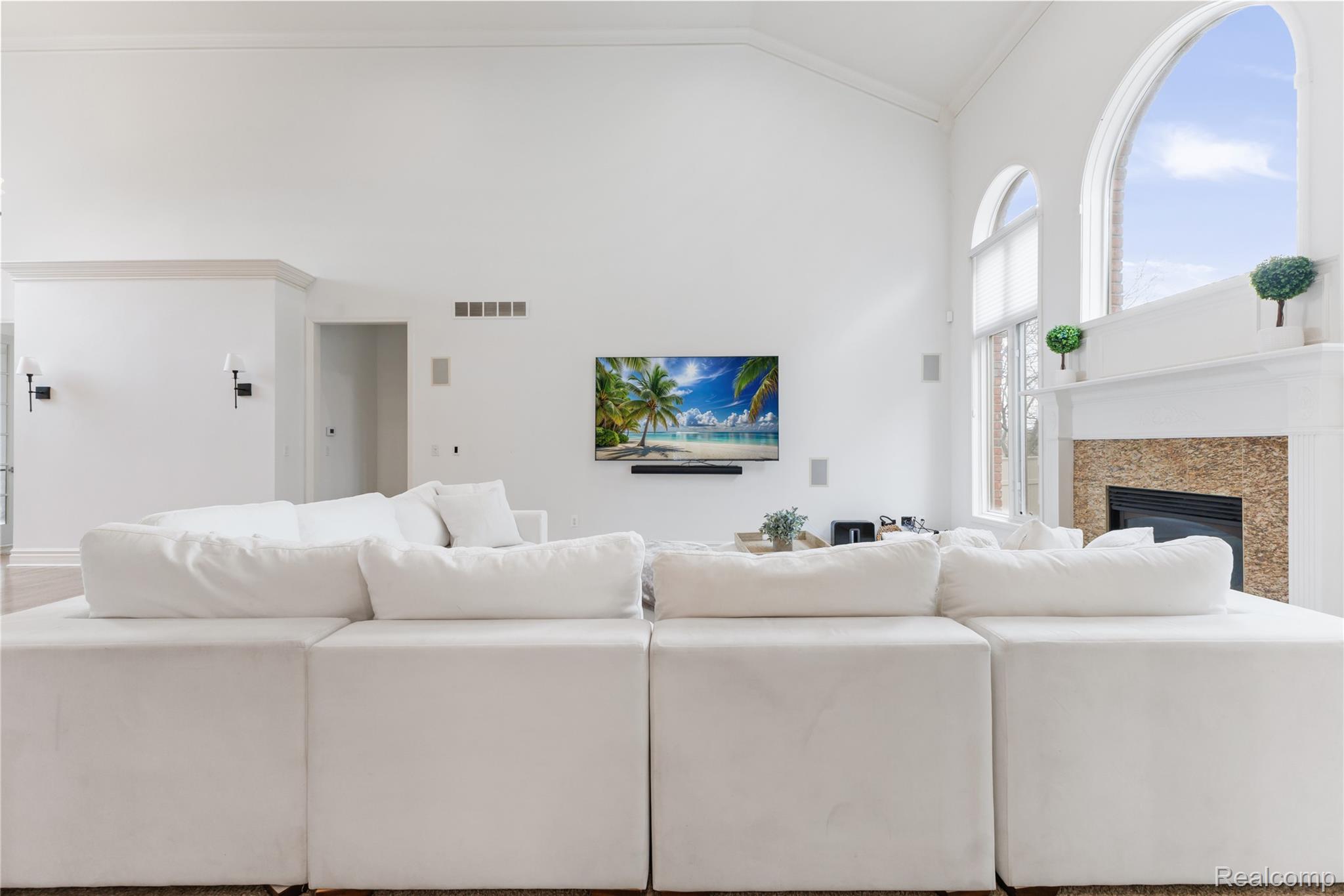 21675 Medallion Court