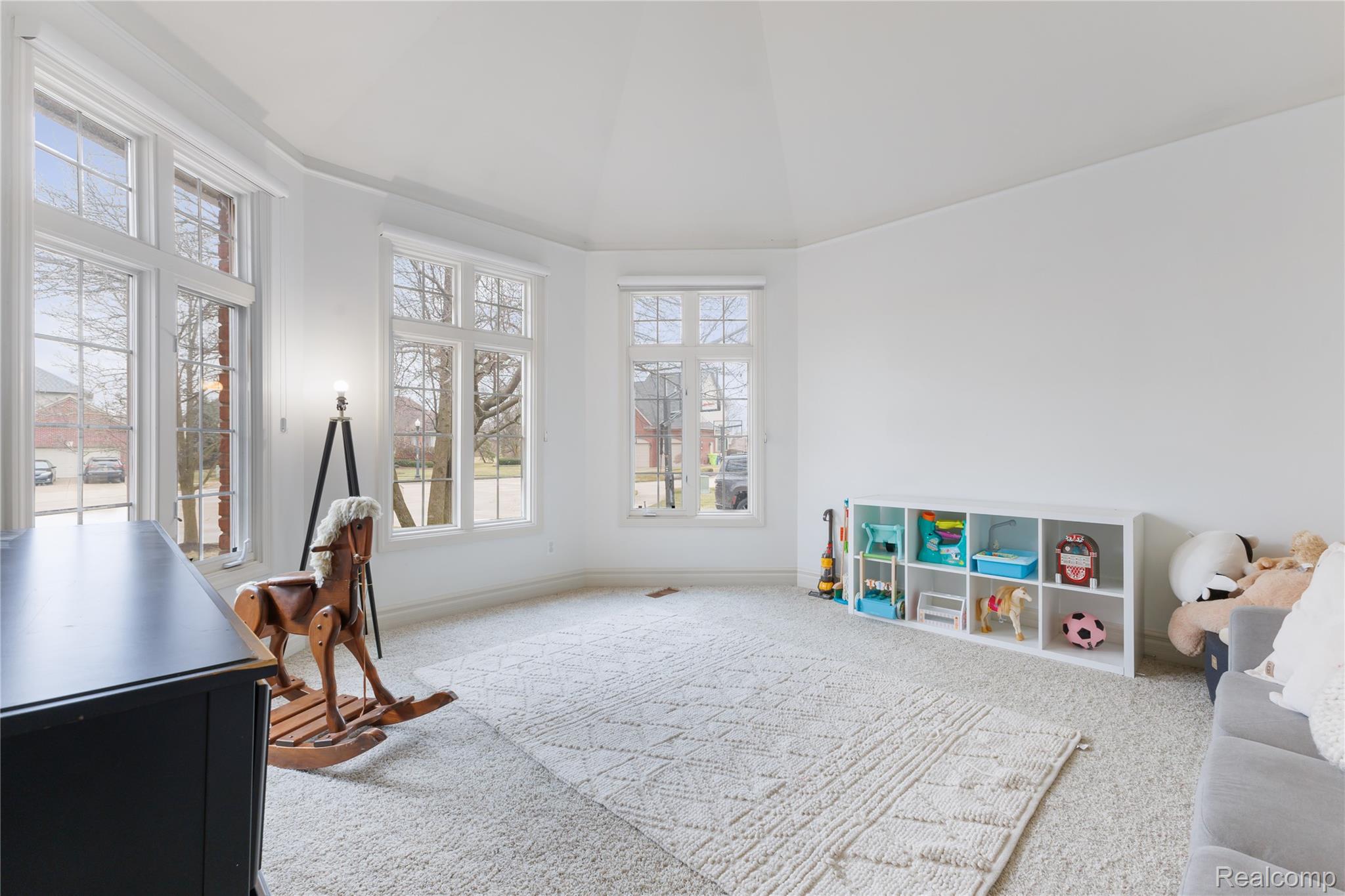 21675 Medallion Court