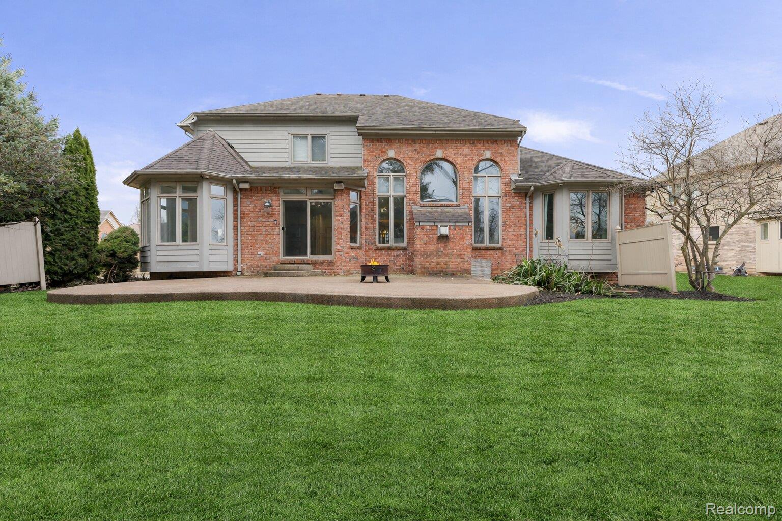 21675 Medallion Court