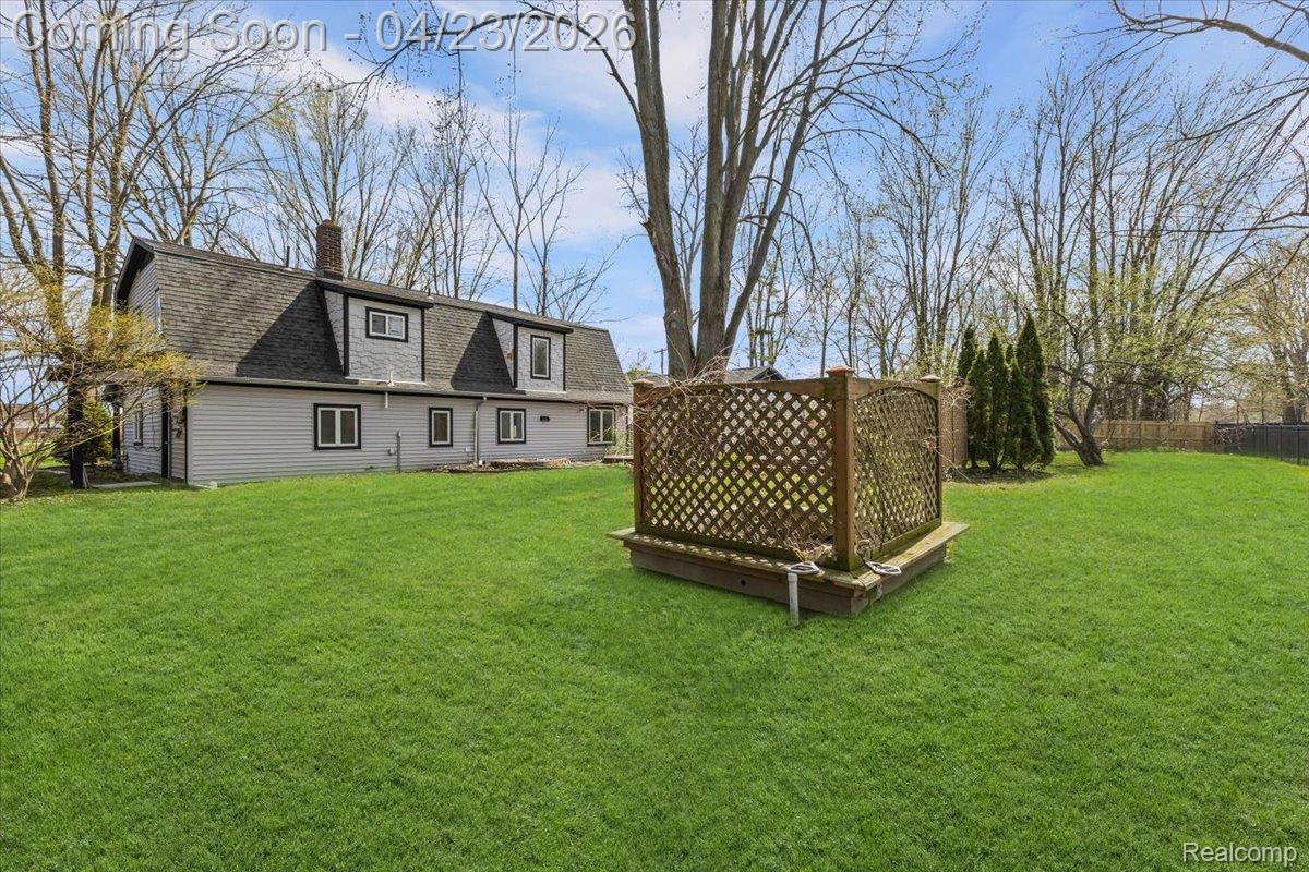 47339 Jefferson Avenue