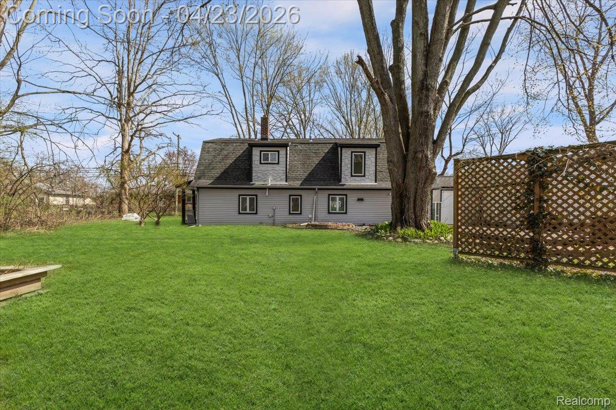 47339 Jefferson Avenue