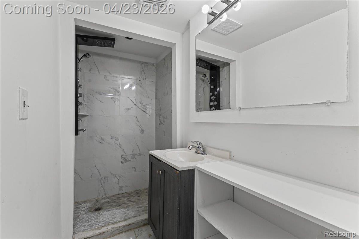 47339 Jefferson Avenue