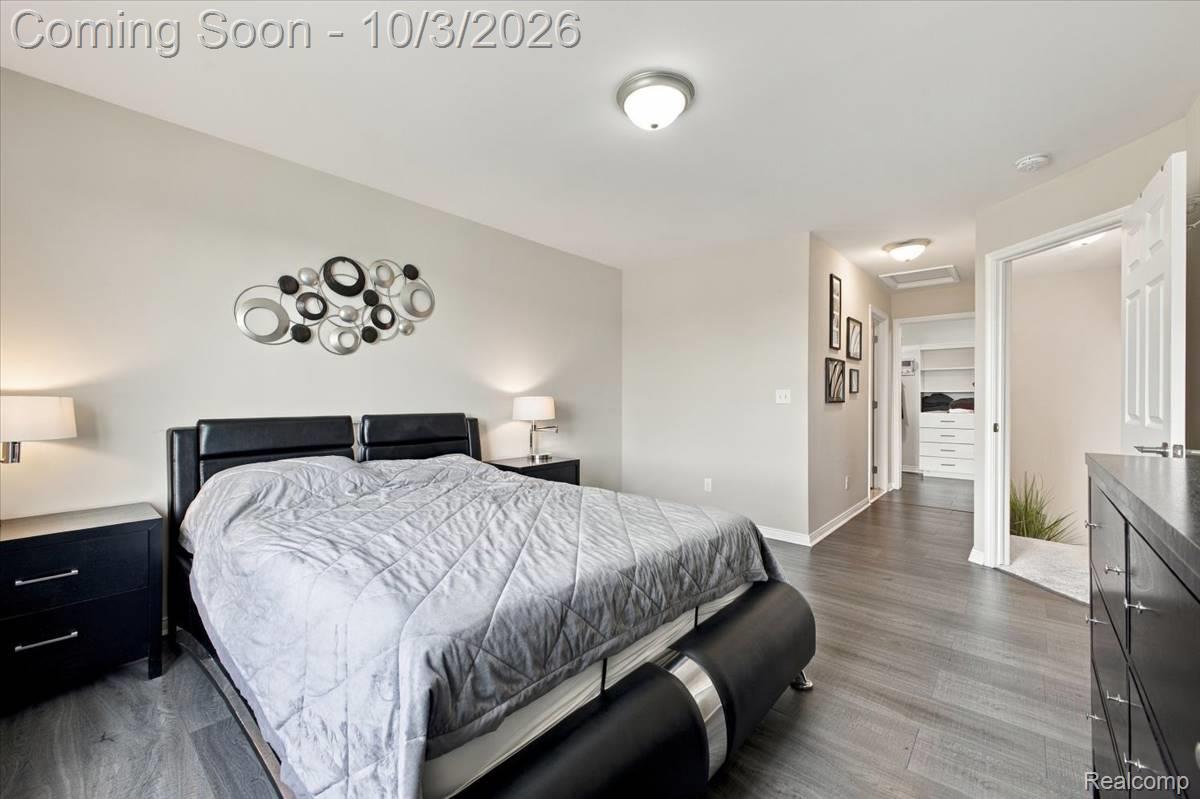 49207 Pond Place Drive Unit: 122