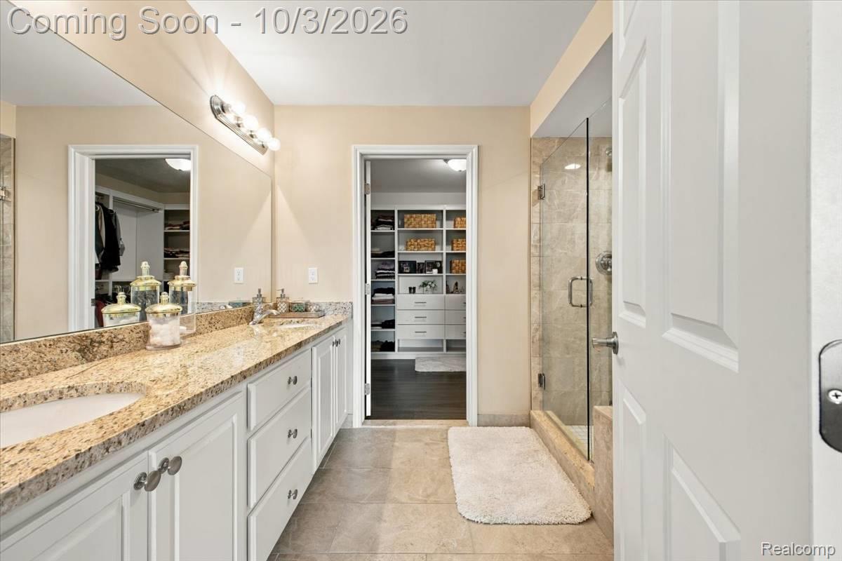 49207 Pond Place Drive Unit: 122