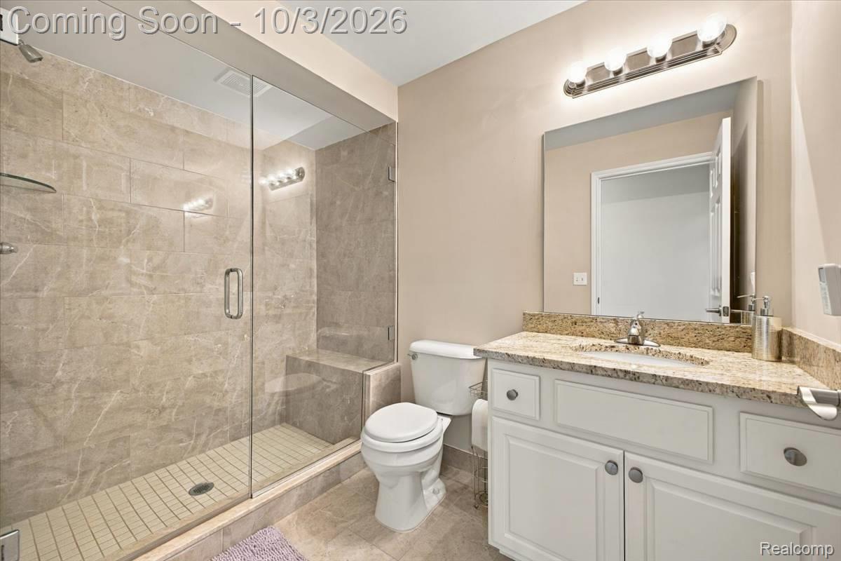 49207 Pond Place Drive Unit: 122