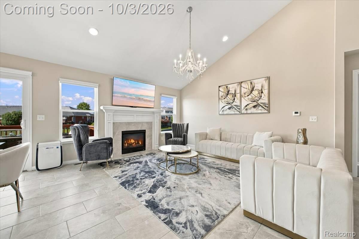 49207 Pond Place Drive Unit: 122