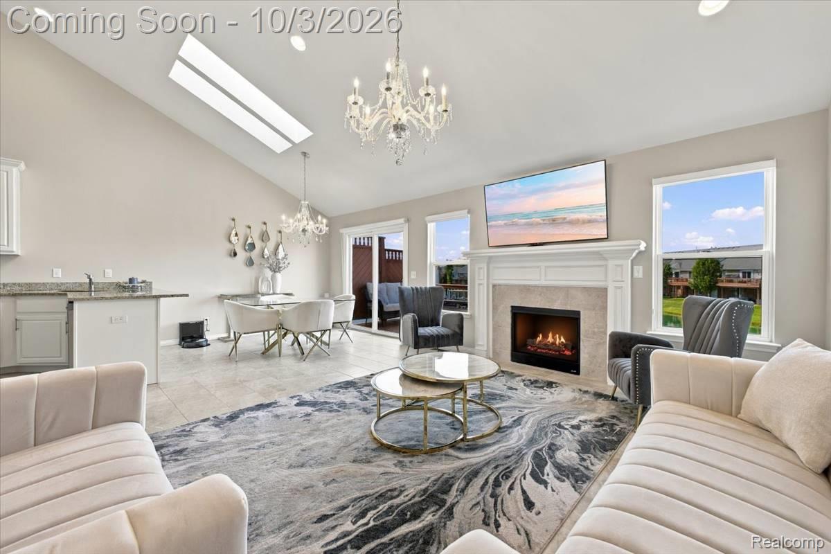 49207 Pond Place Drive Unit: 122