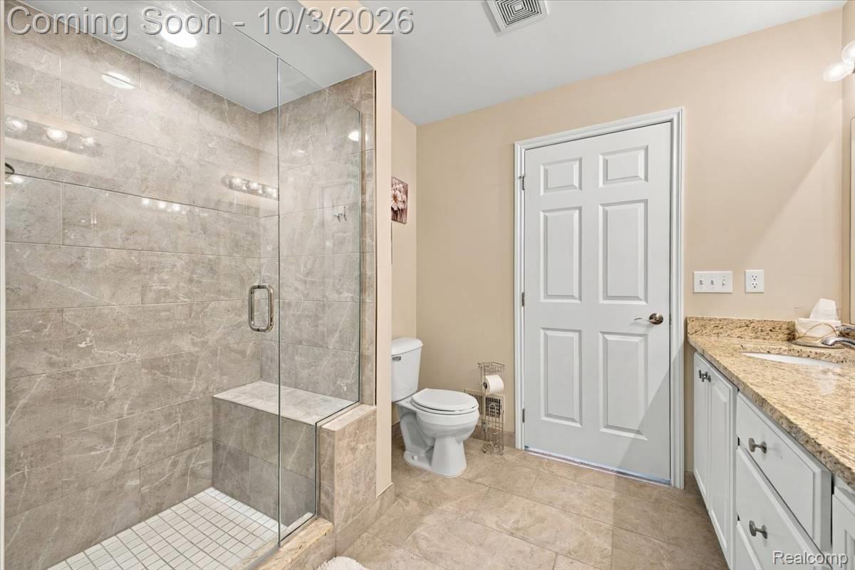49207 Pond Place Drive Unit: 122