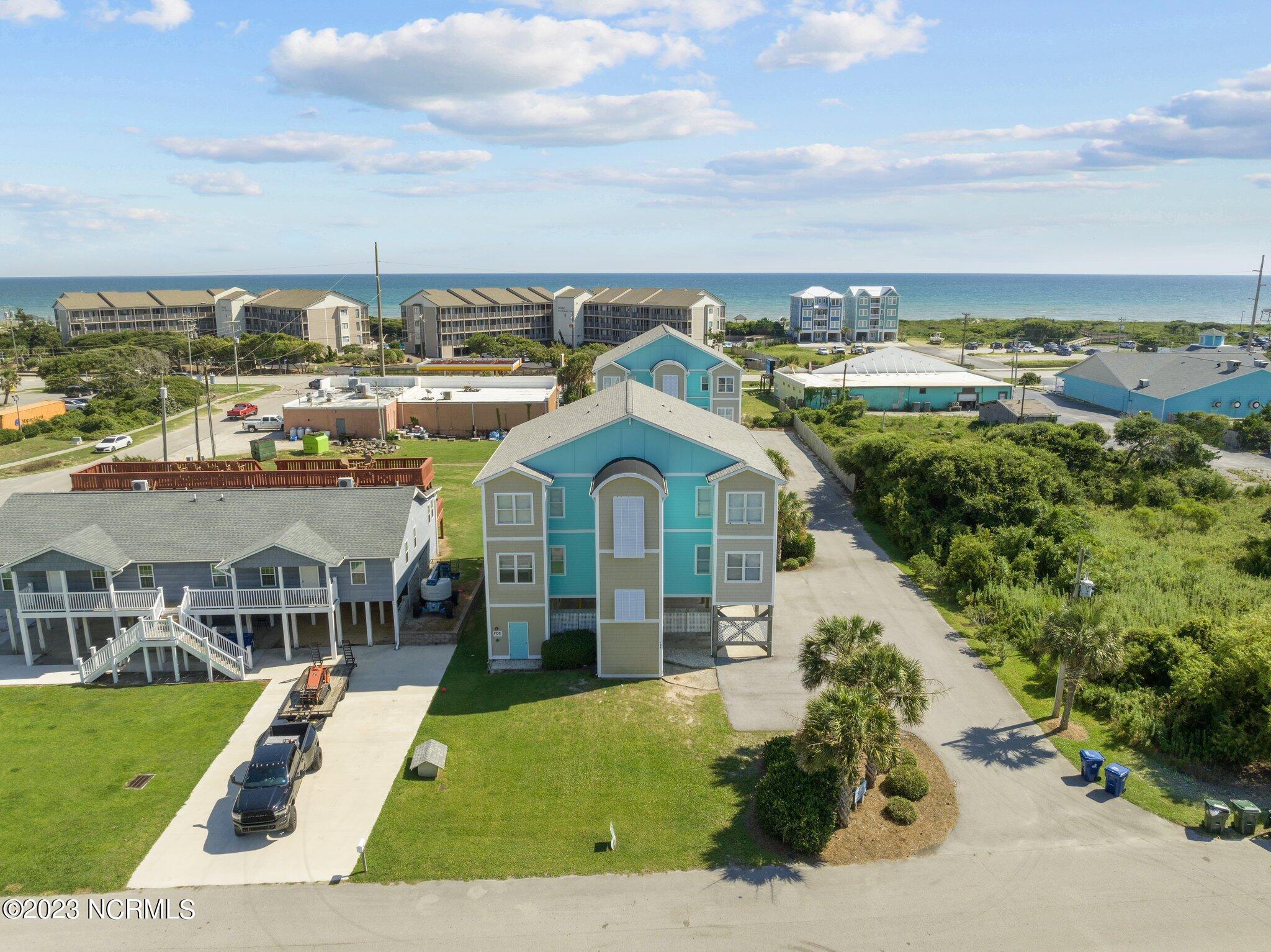 105 Beachwood Drive 1c