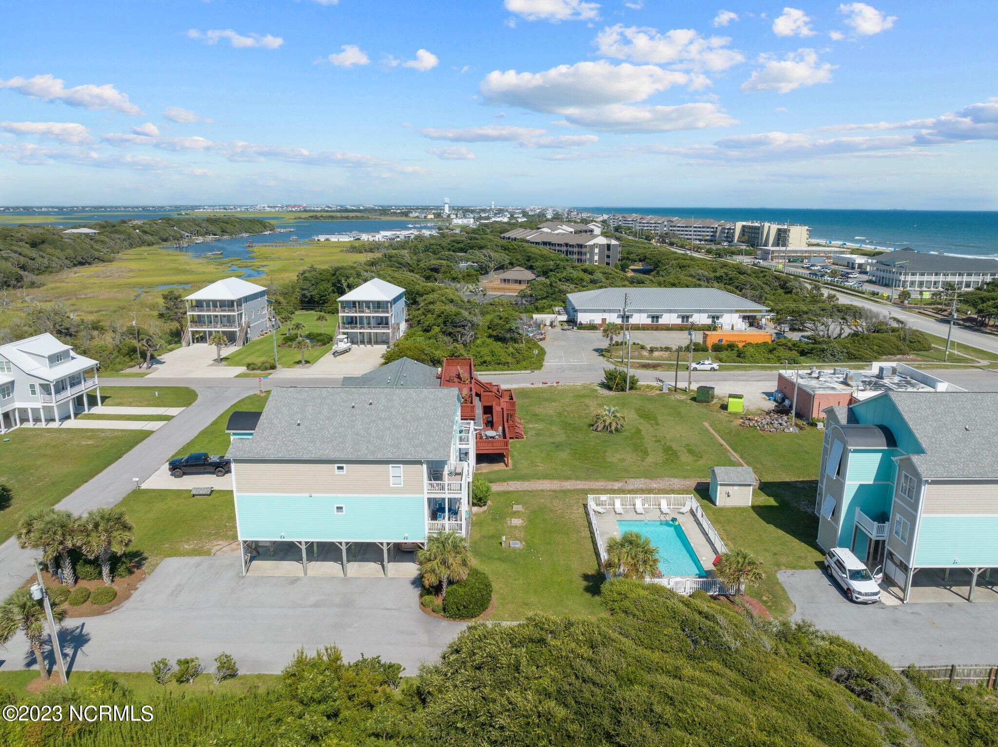 105 Beachwood Drive 1c