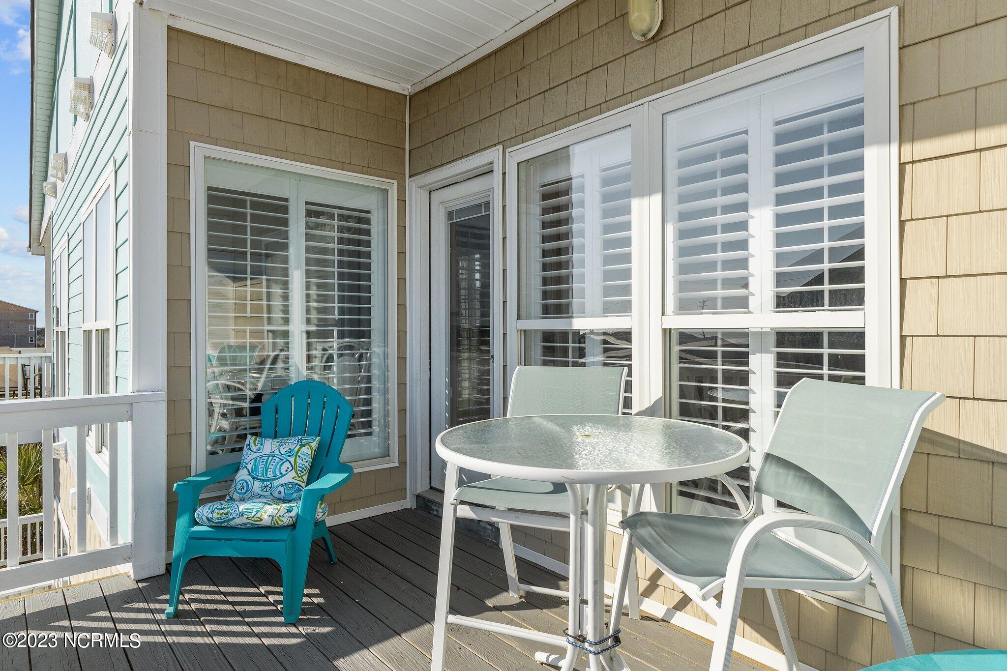 105 Beachwood Drive 1c