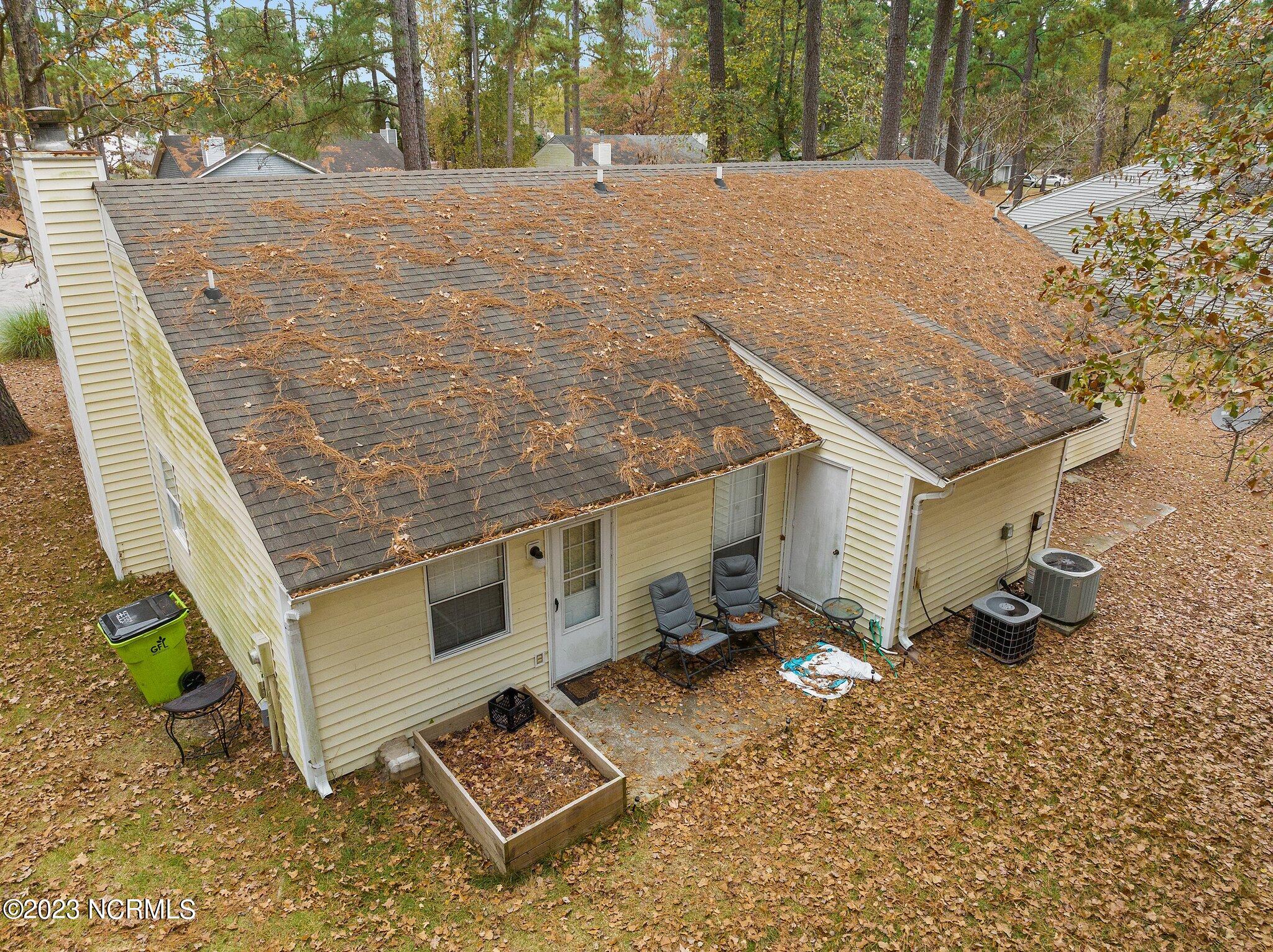1615 Jamestown Court