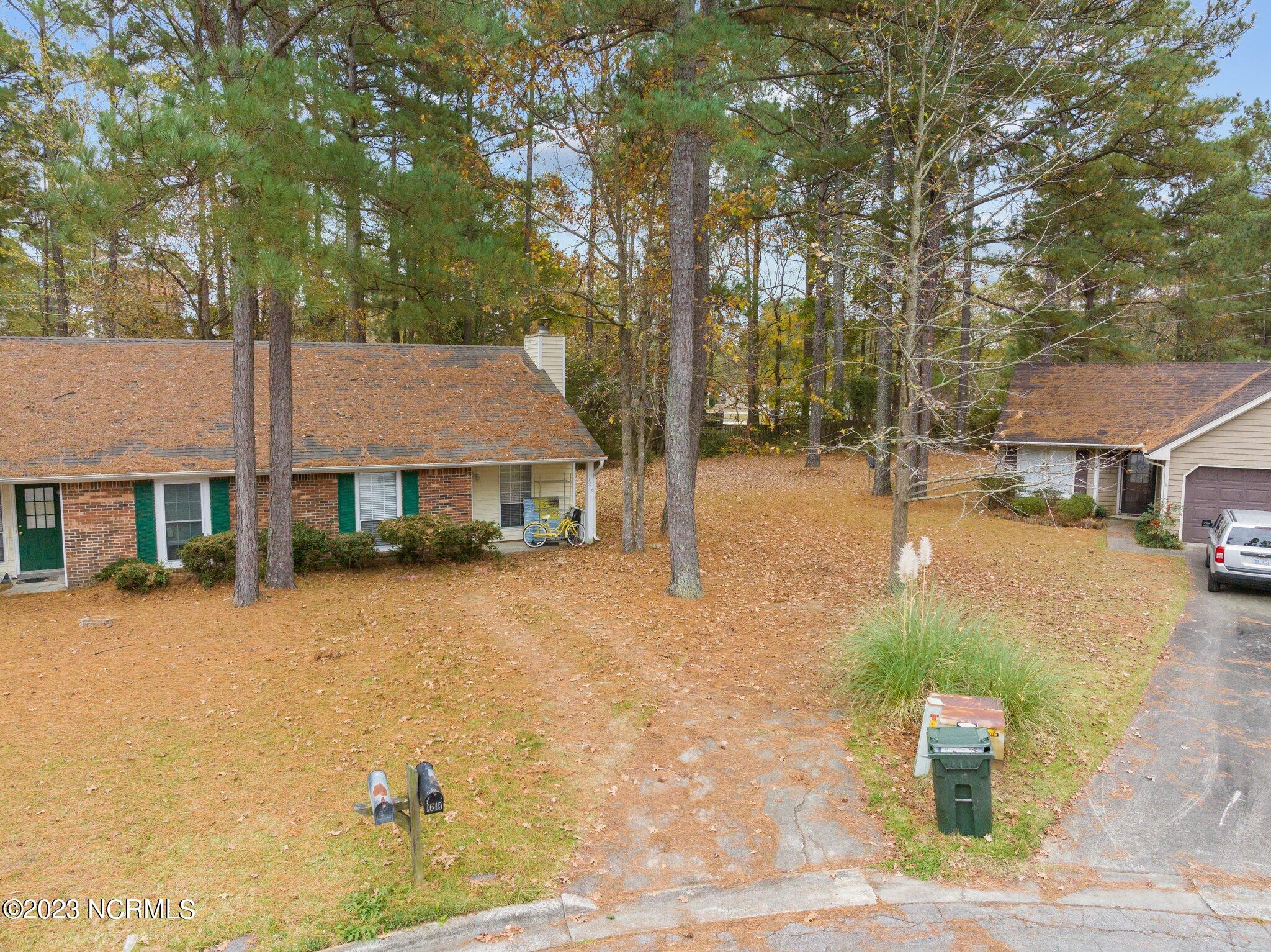 1615 Jamestown Court