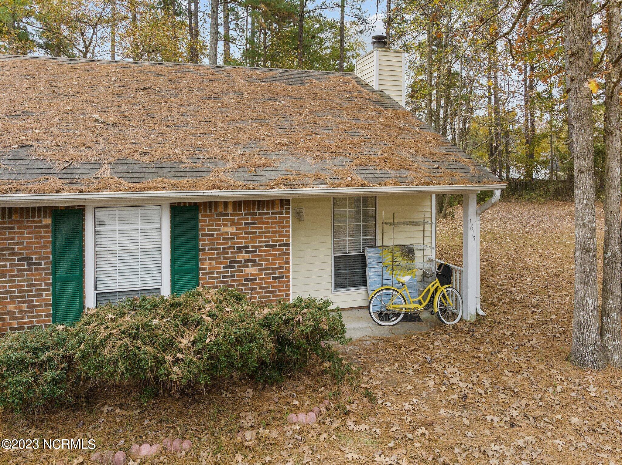1615 Jamestown Court