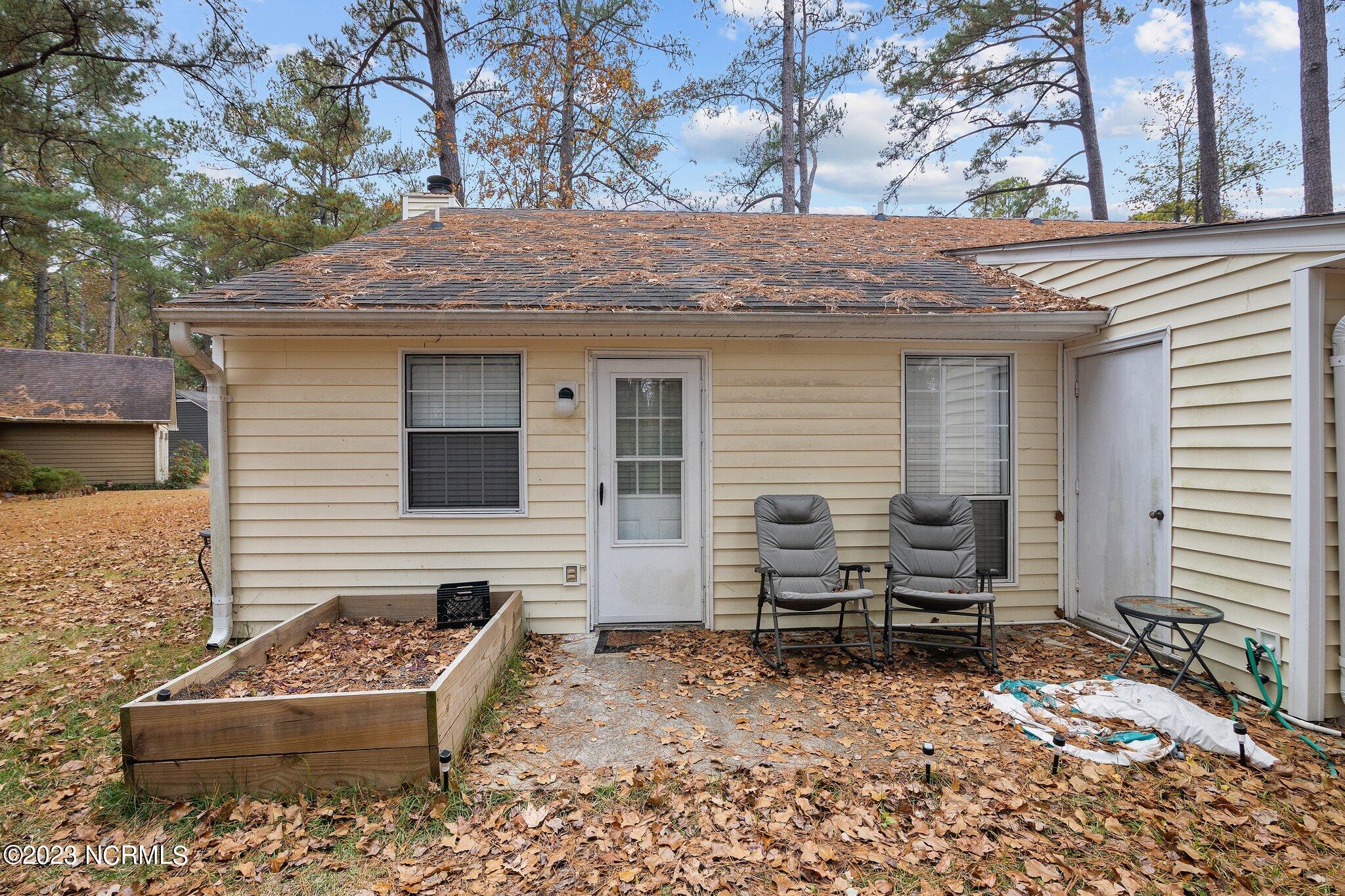 1615 Jamestown Court