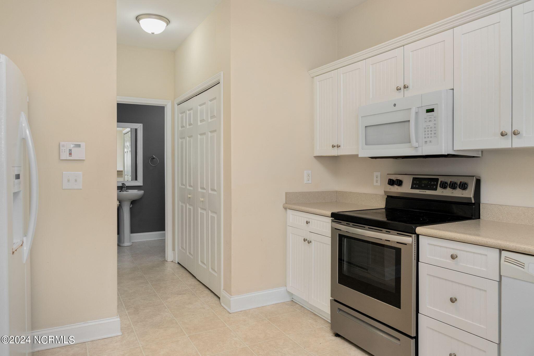 418 Satterfield Drive