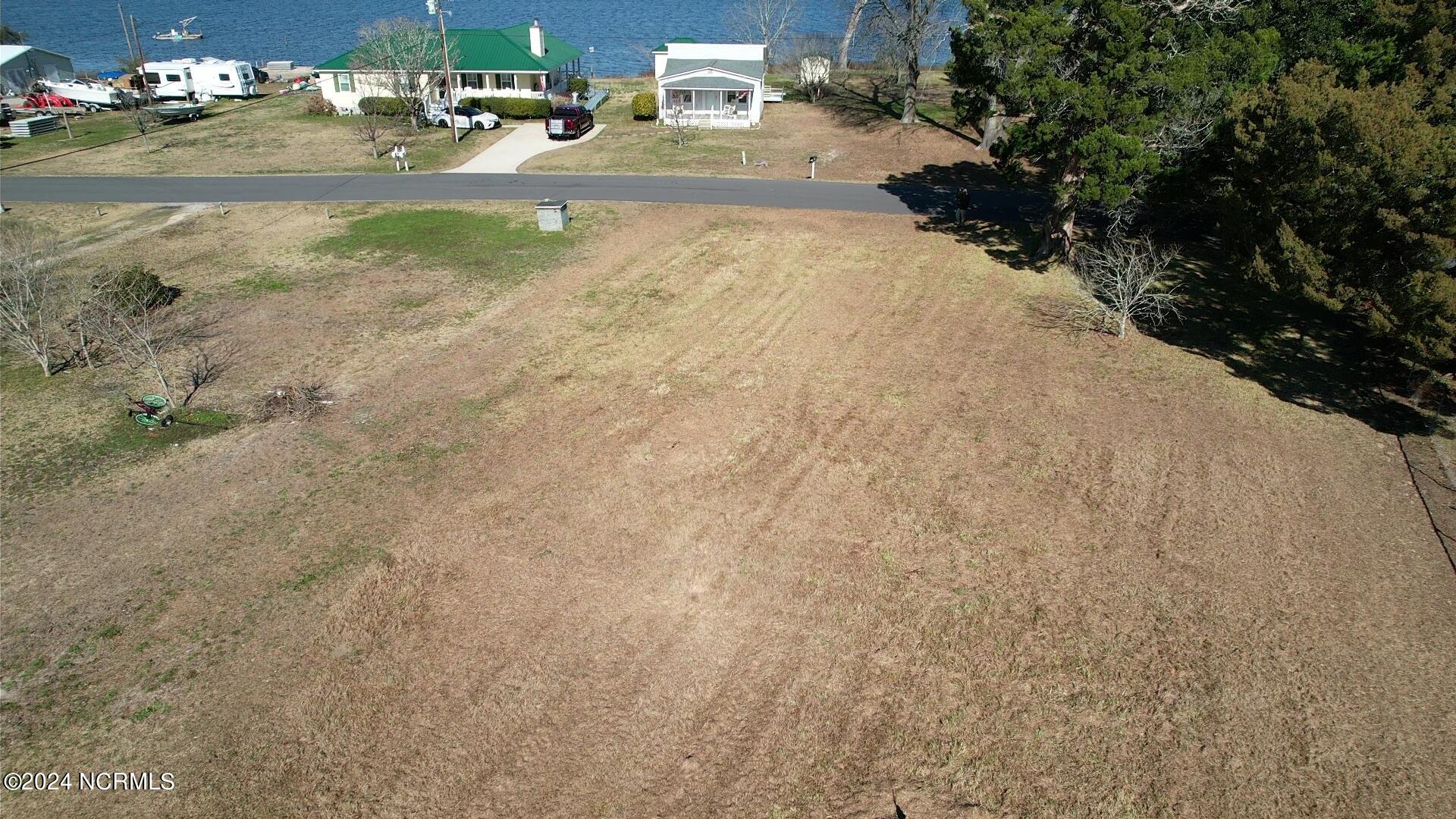 2305 Crab Point Loop Road