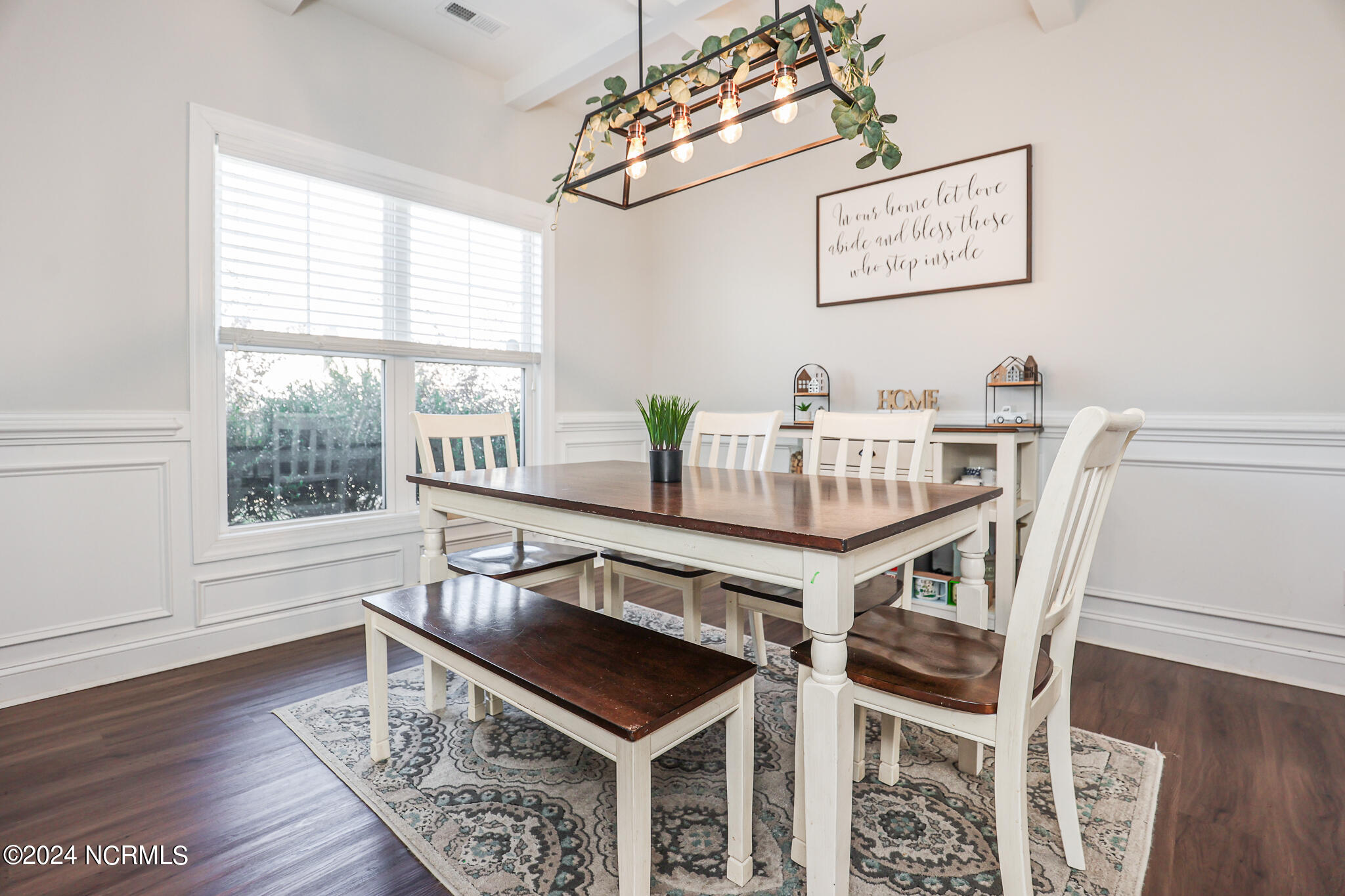 805 Oleander Street
