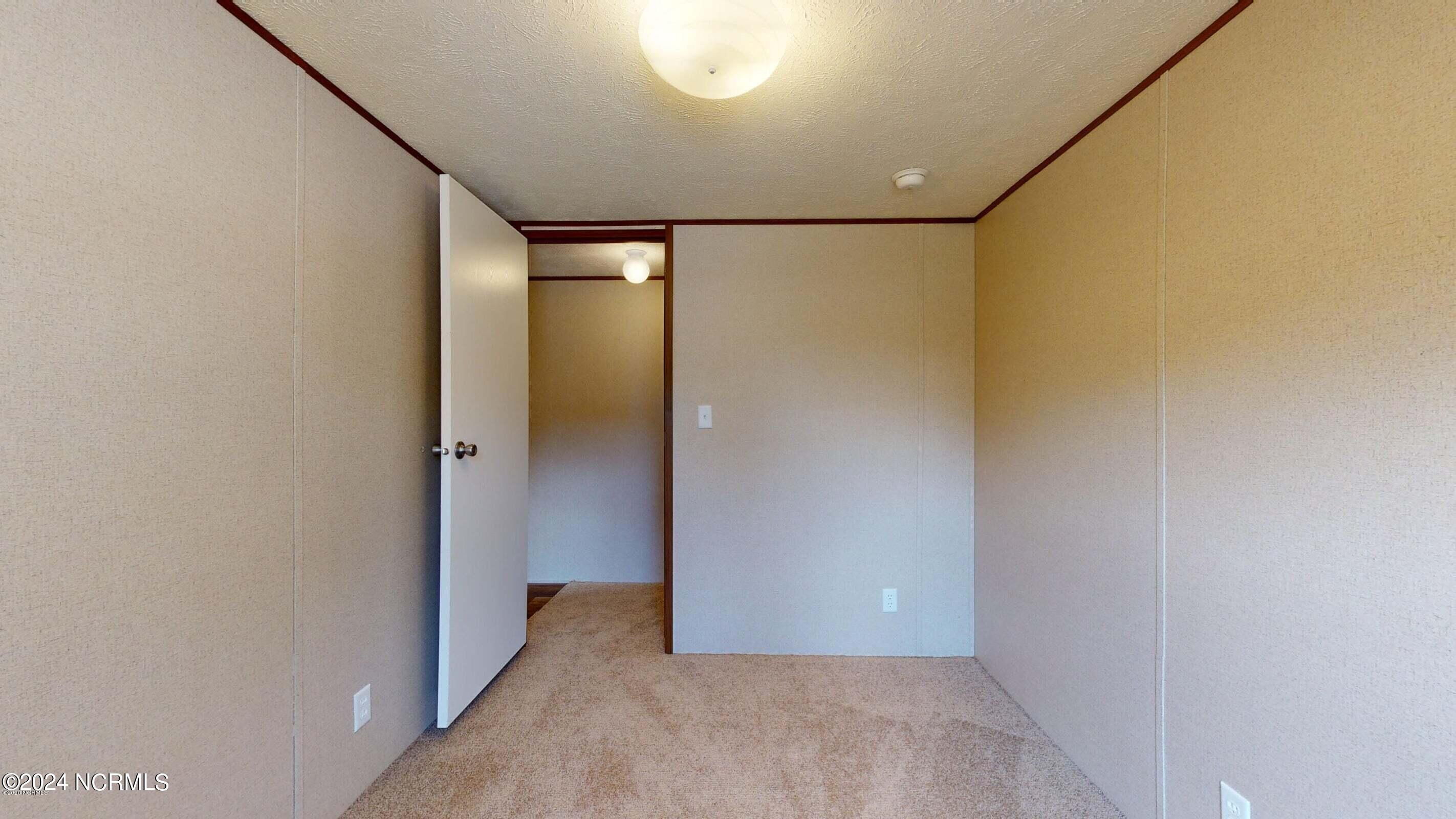 206 Sandy