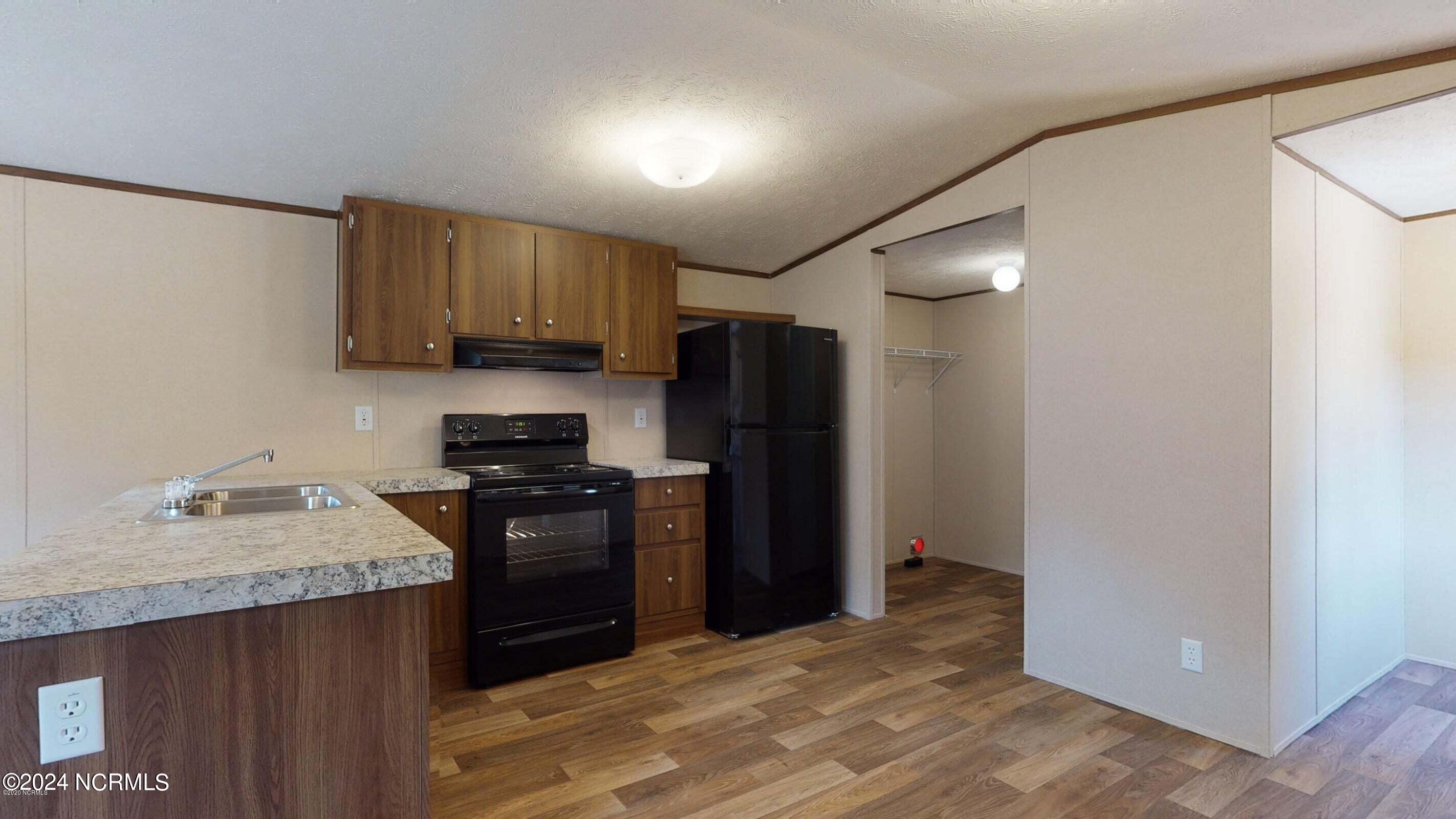 206 Sandy