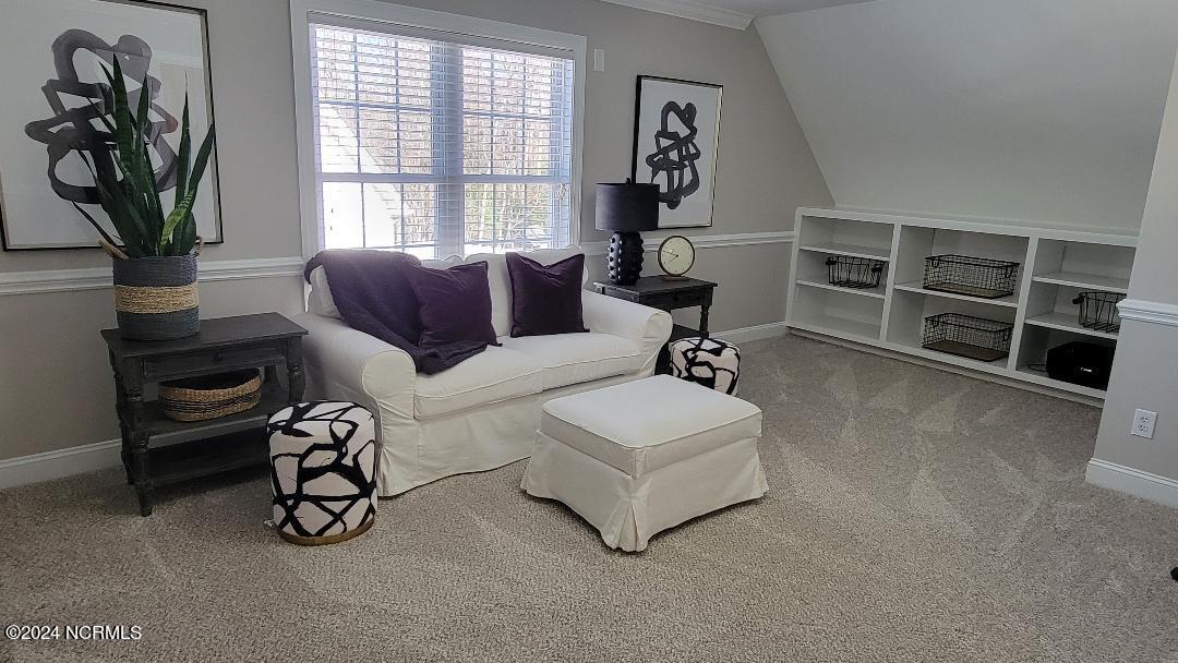 2203 Franklin Drive