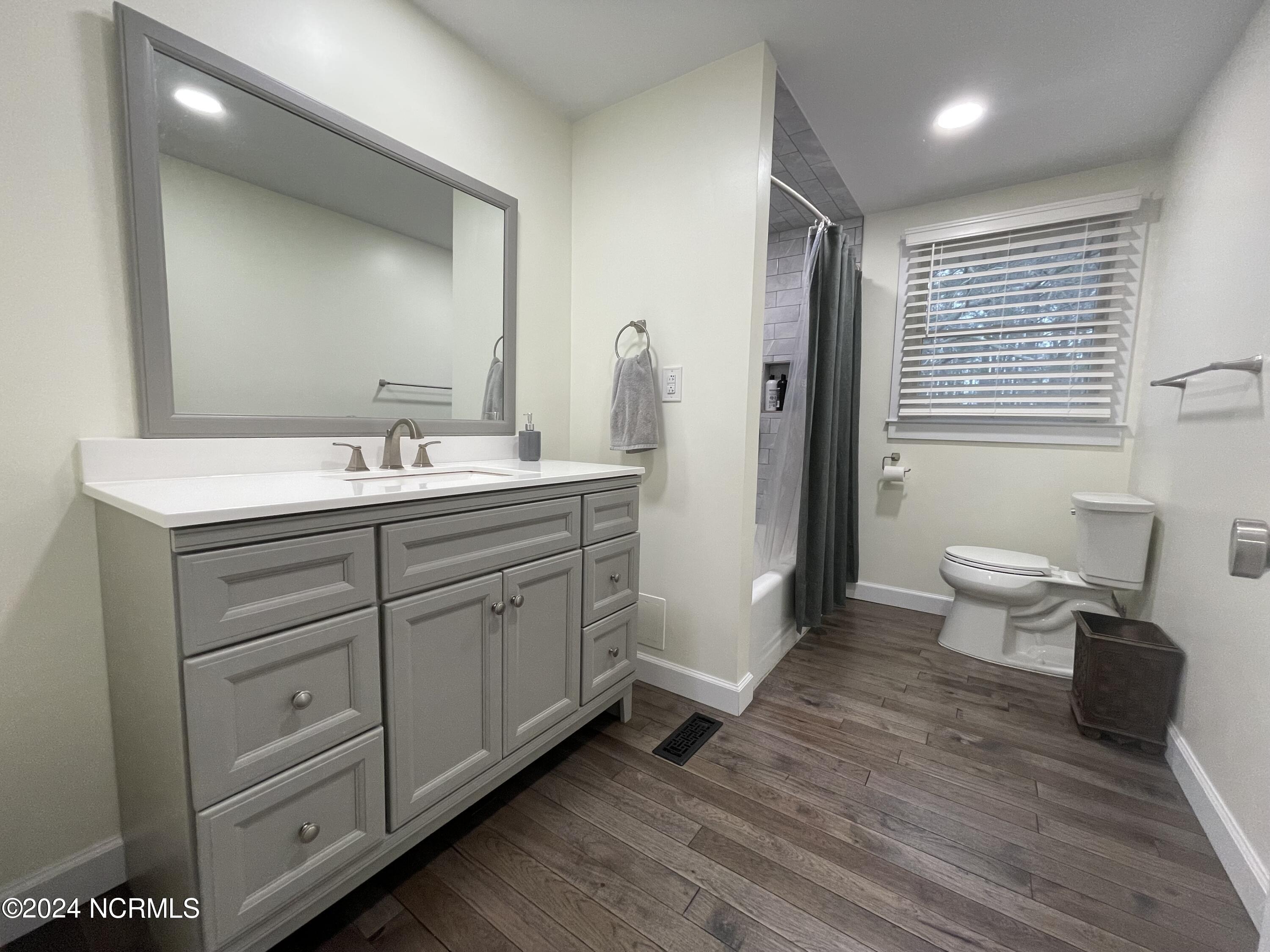 1455 Hickory Grove Road