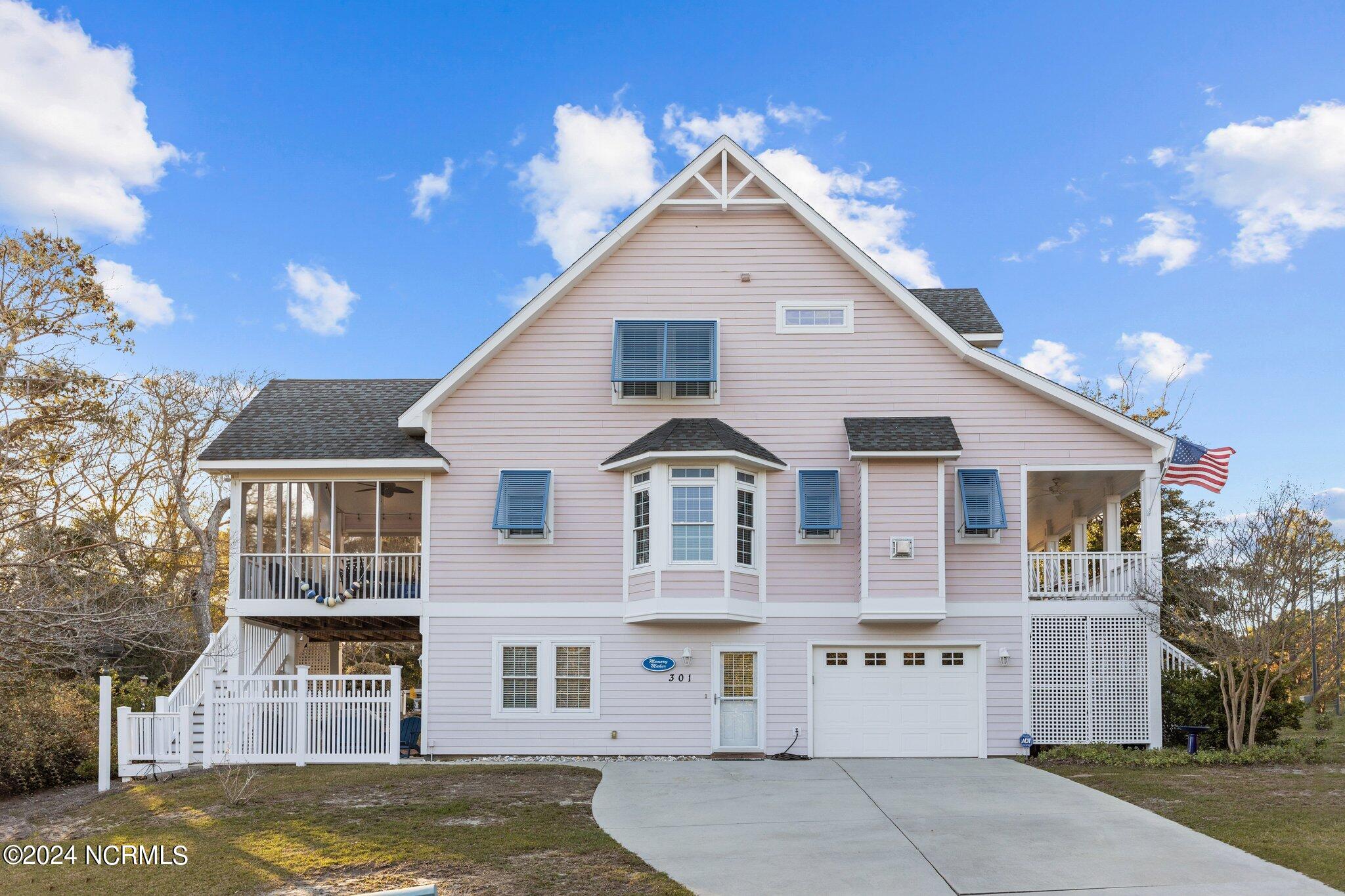 301 Lord Berkeley Drive