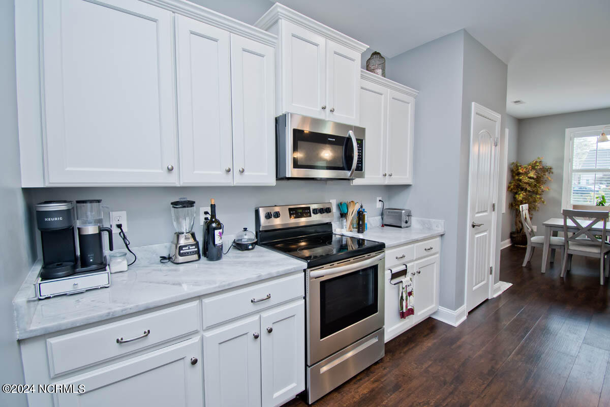203 Bluewater Cove