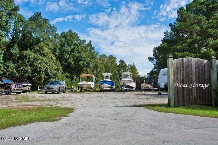 203 Bluewater Cove