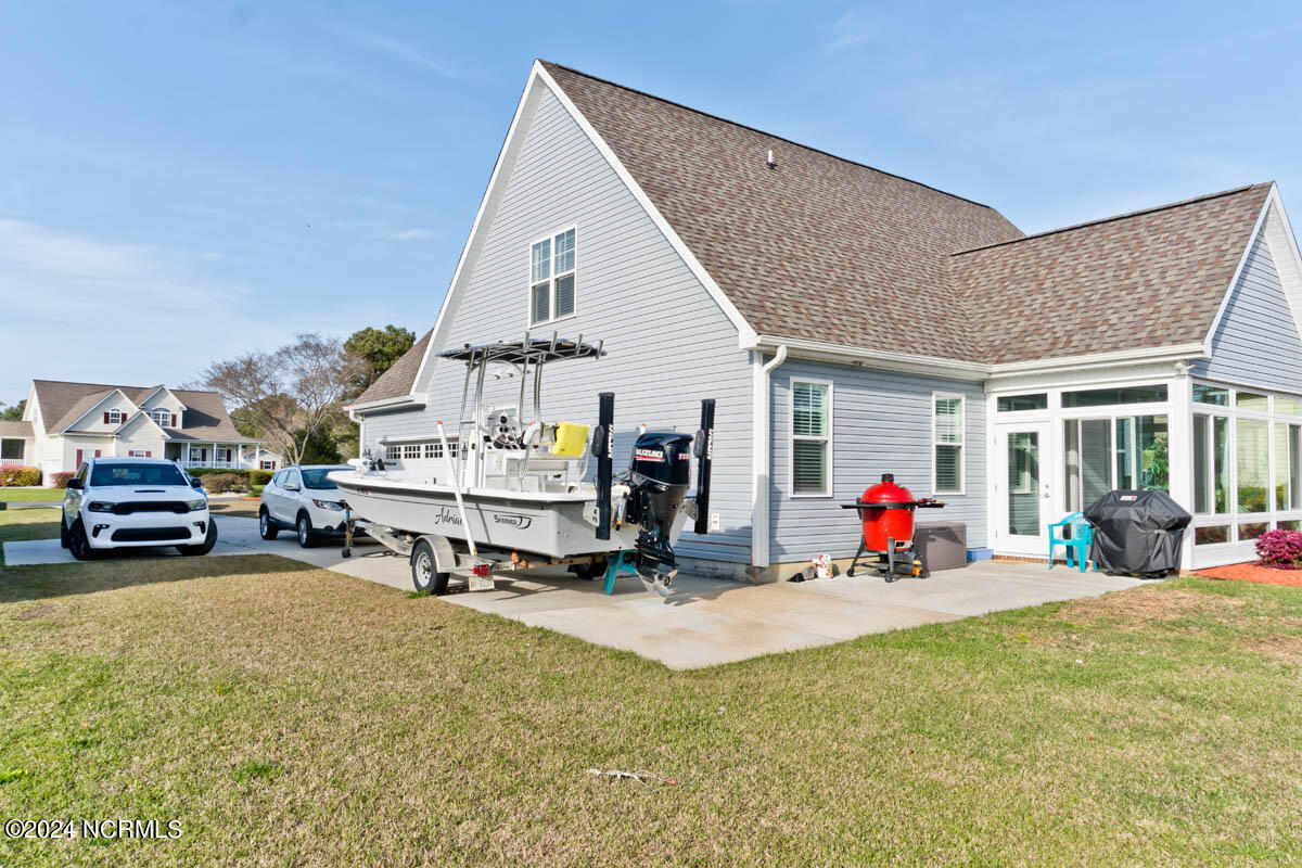 203 Bluewater Cove