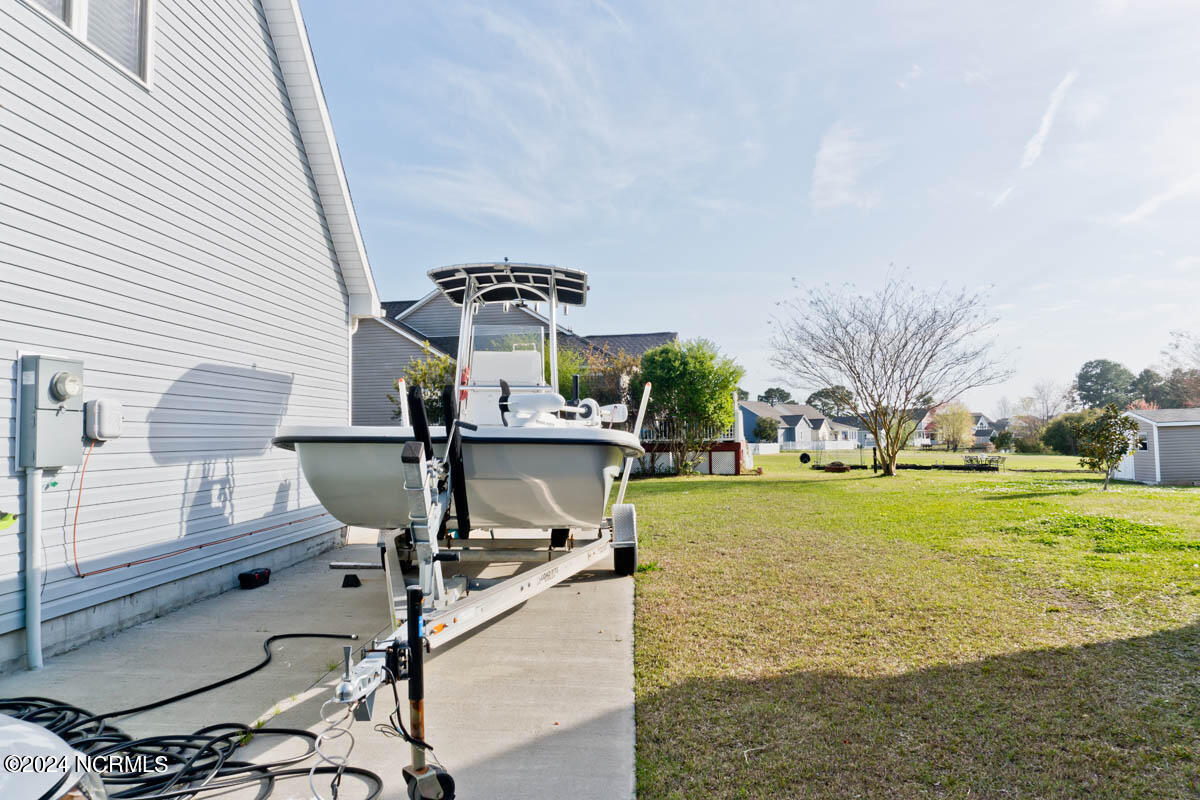 203 Bluewater Cove