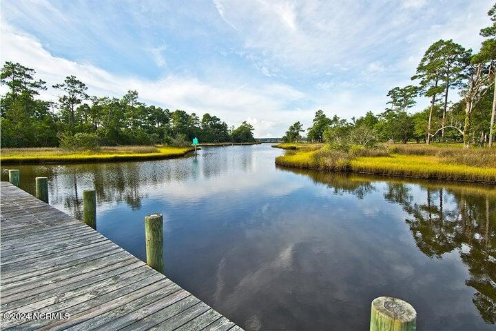 203 Bluewater Cove