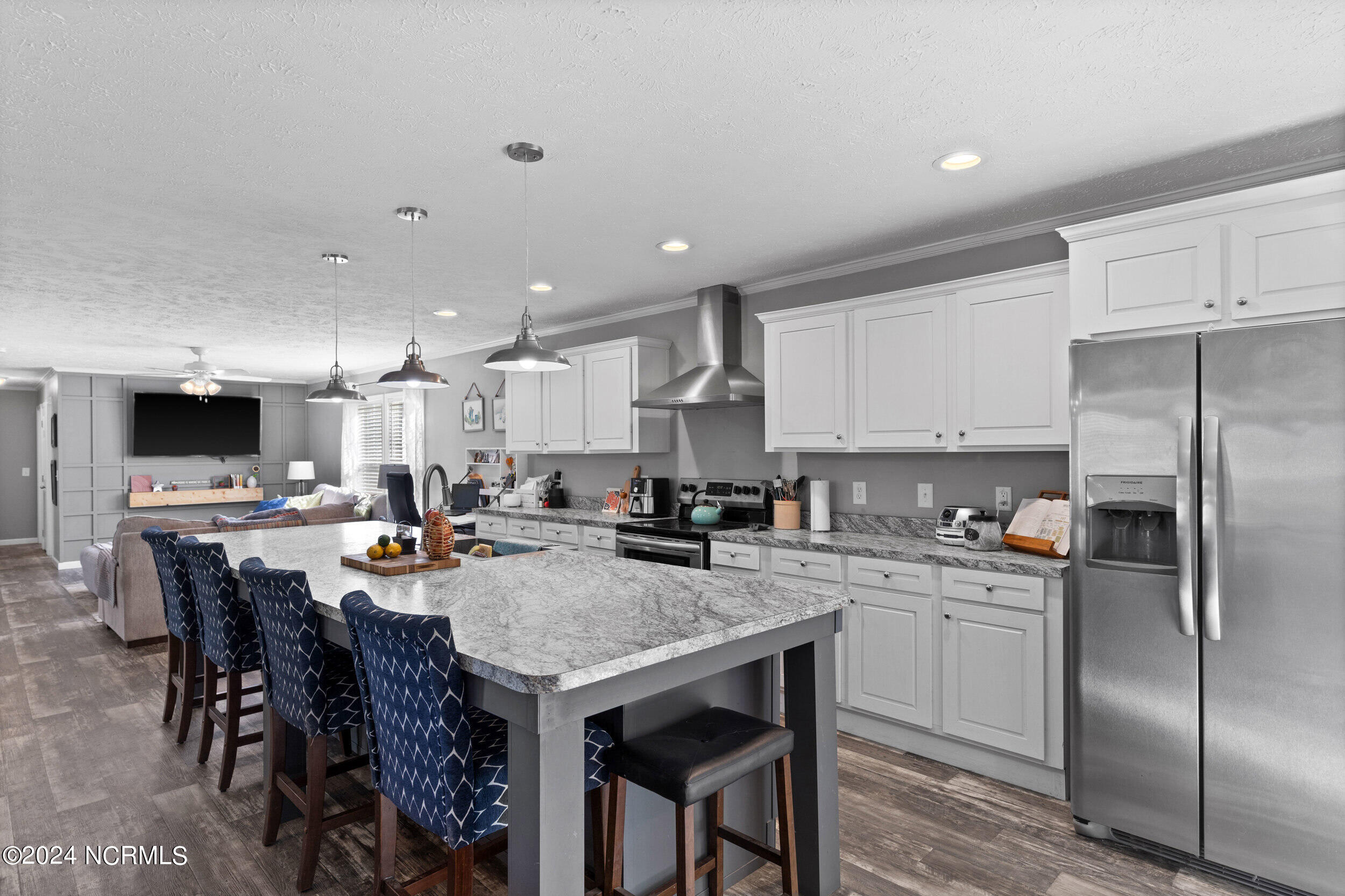 342 Woodside Drive