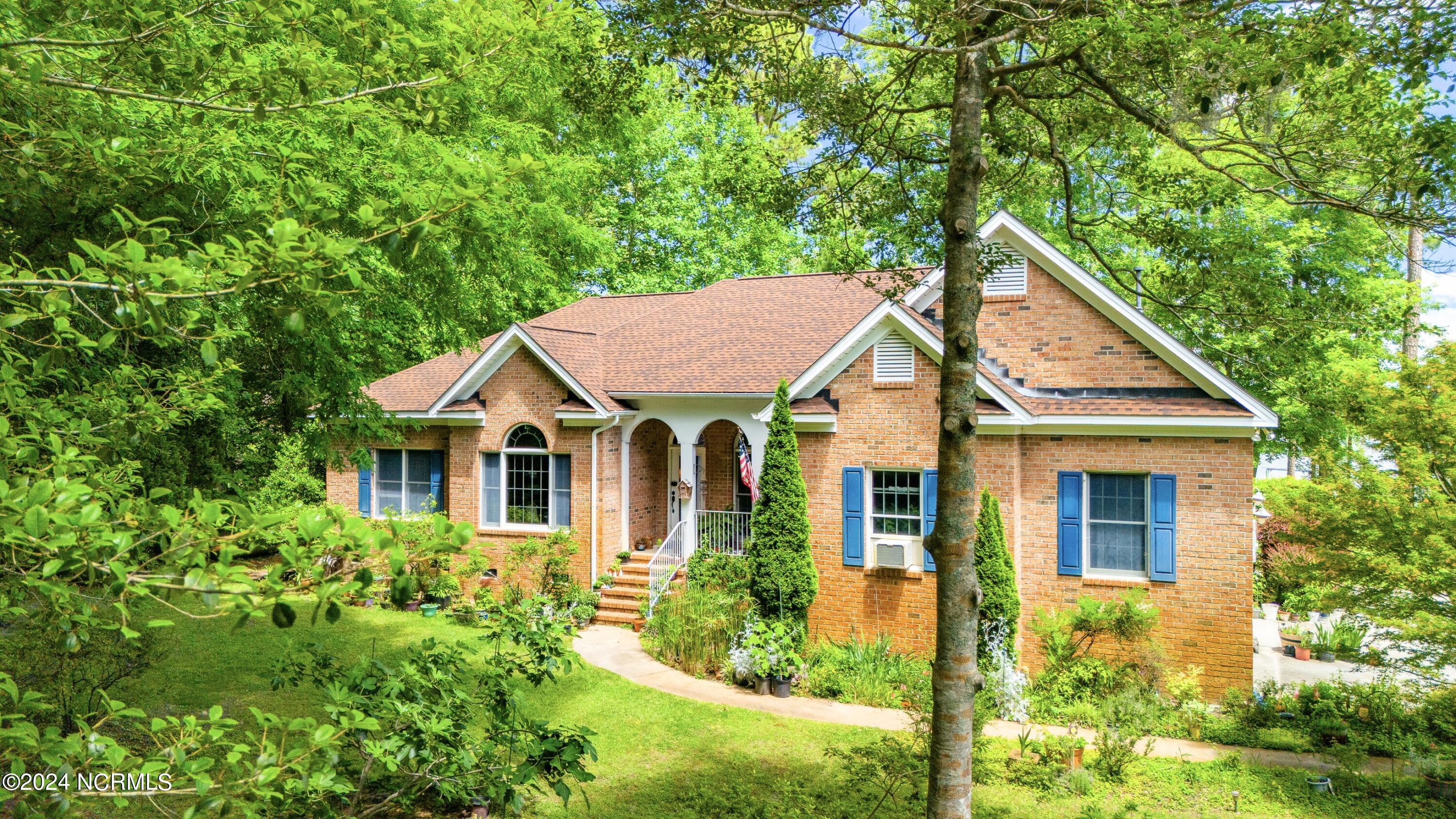 101 Waters Edge Drive