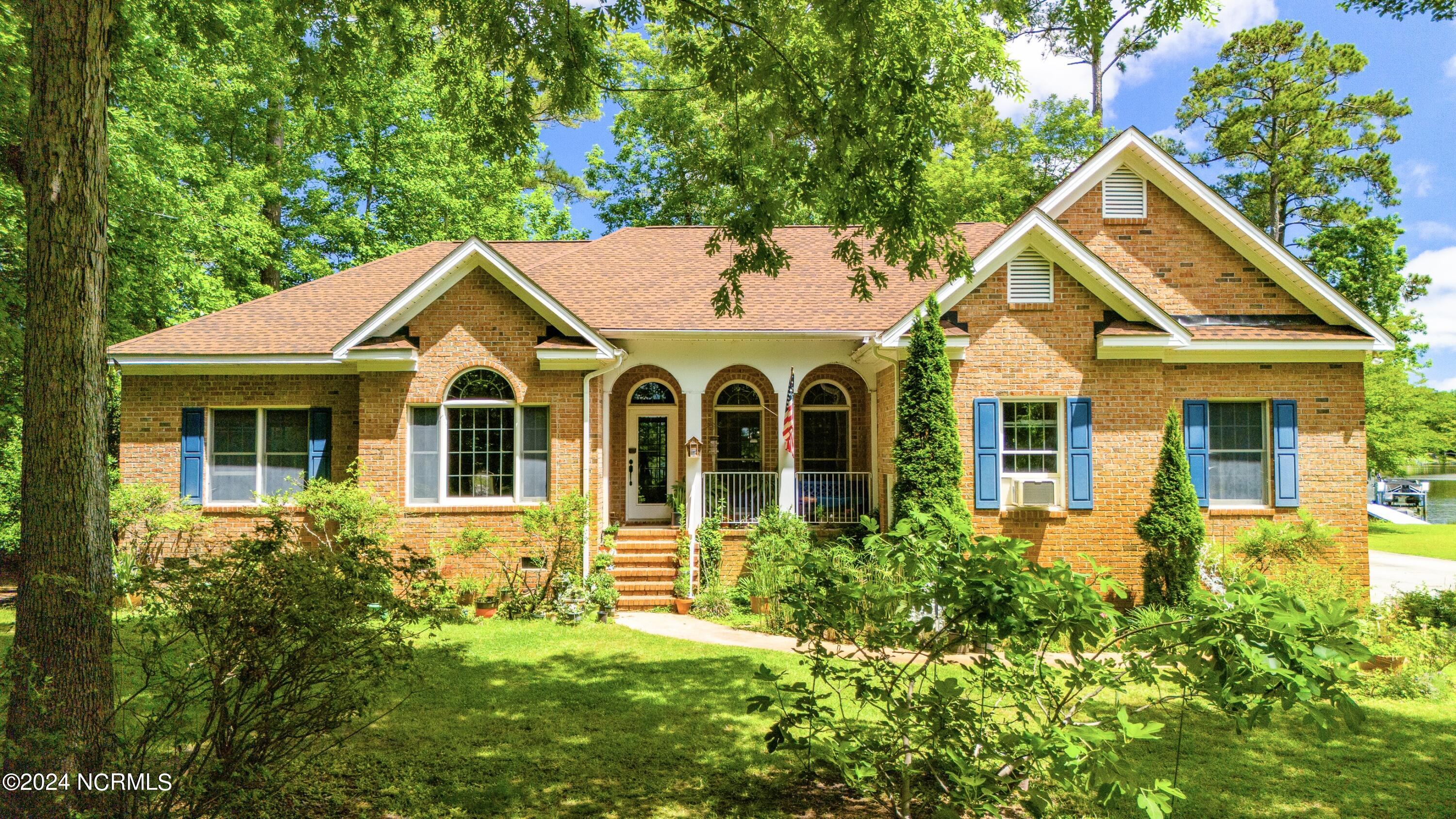 101 Waters Edge Drive