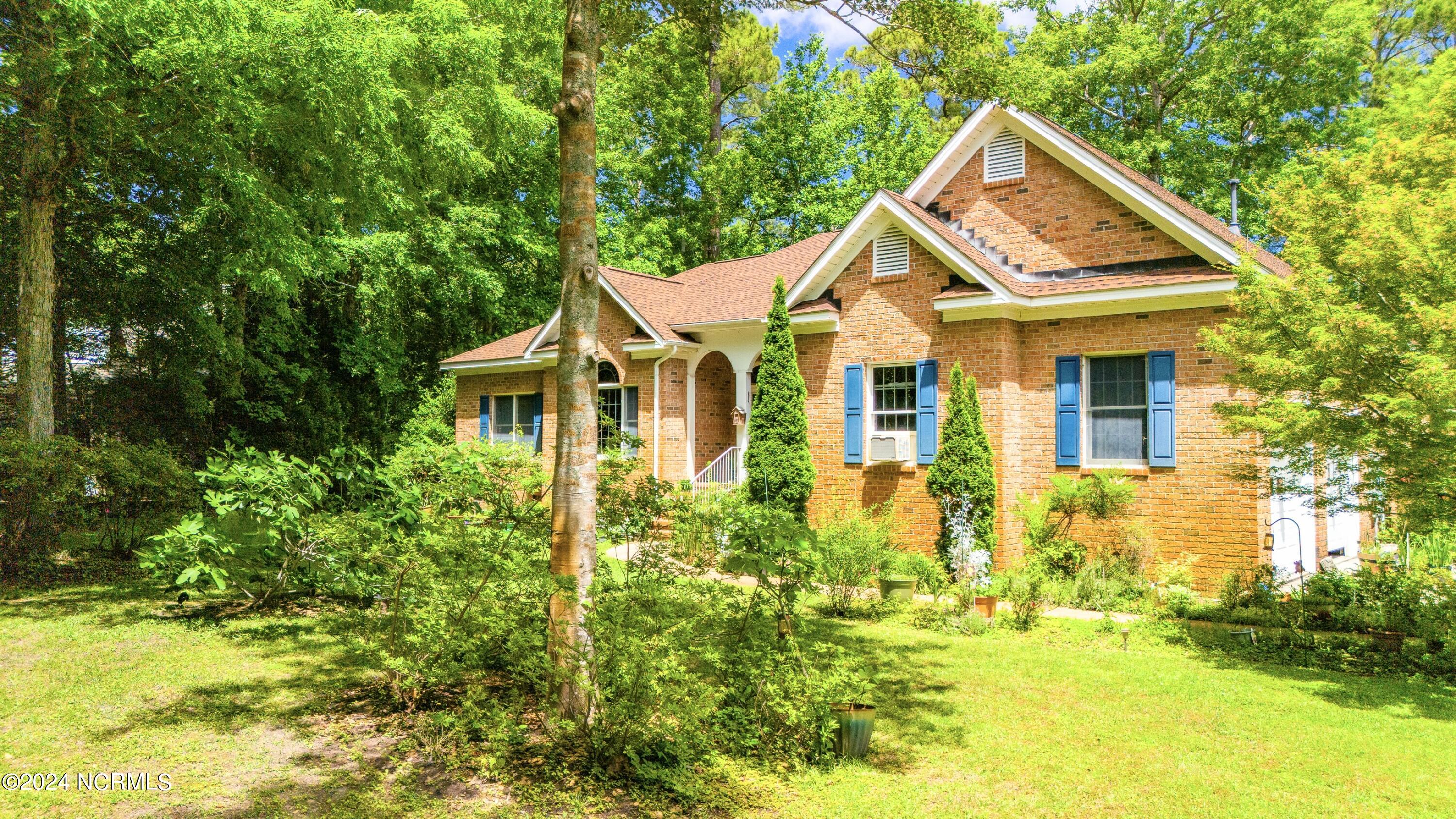 101 Waters Edge Drive