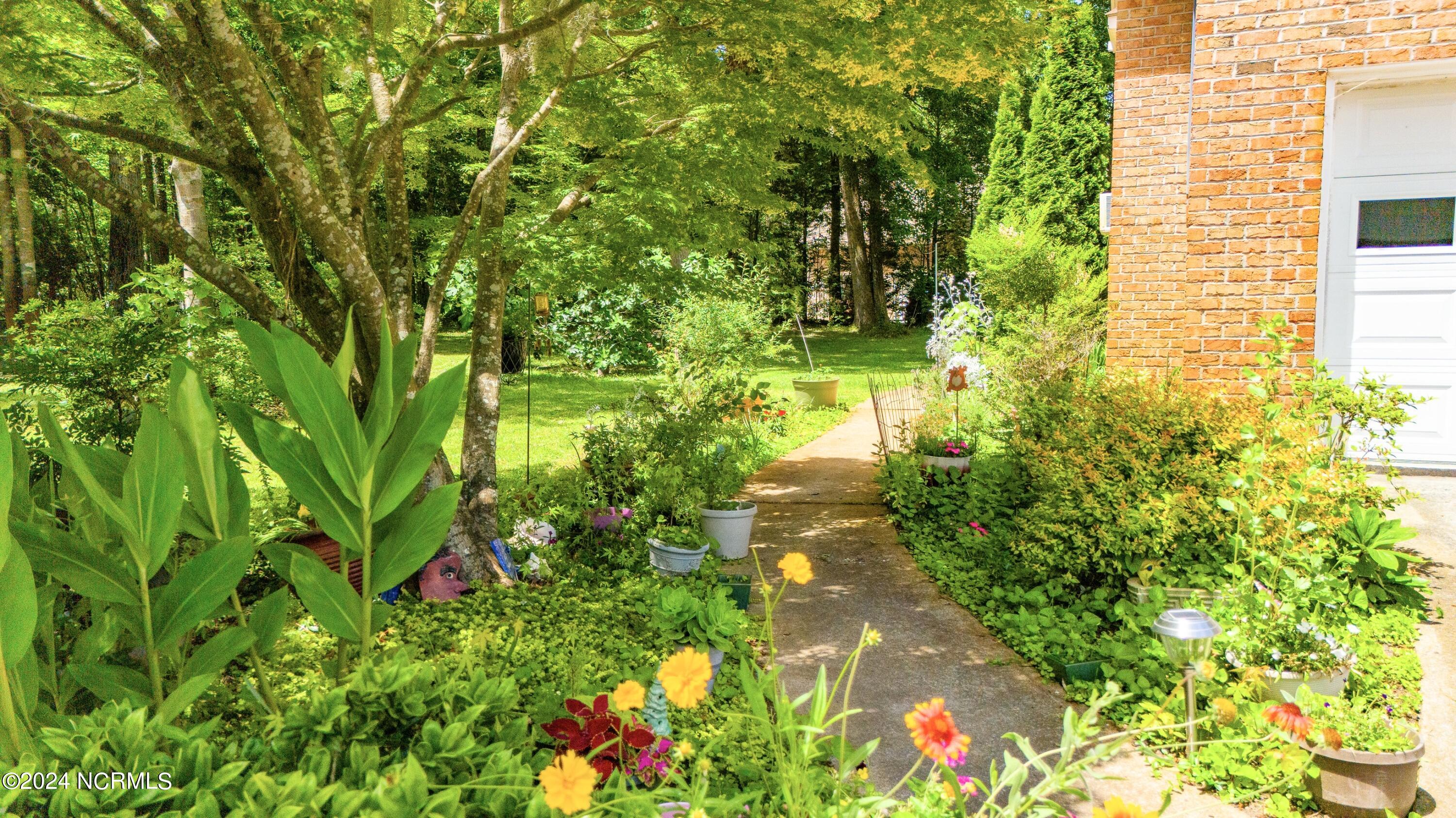 101 Waters Edge Drive