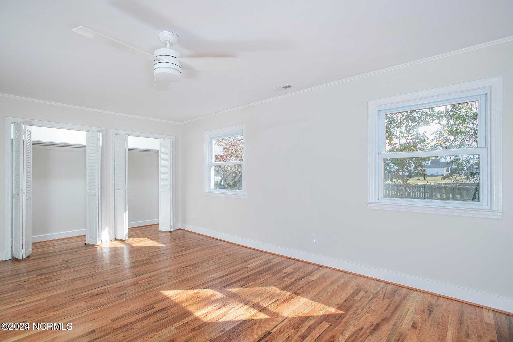 115 Sherwood Boulevard